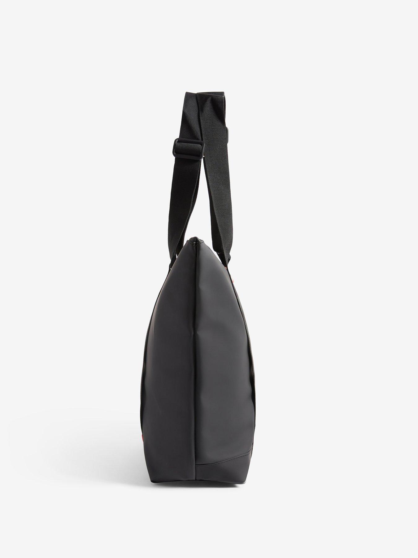  image of hunter-cullen-tote-bag-black