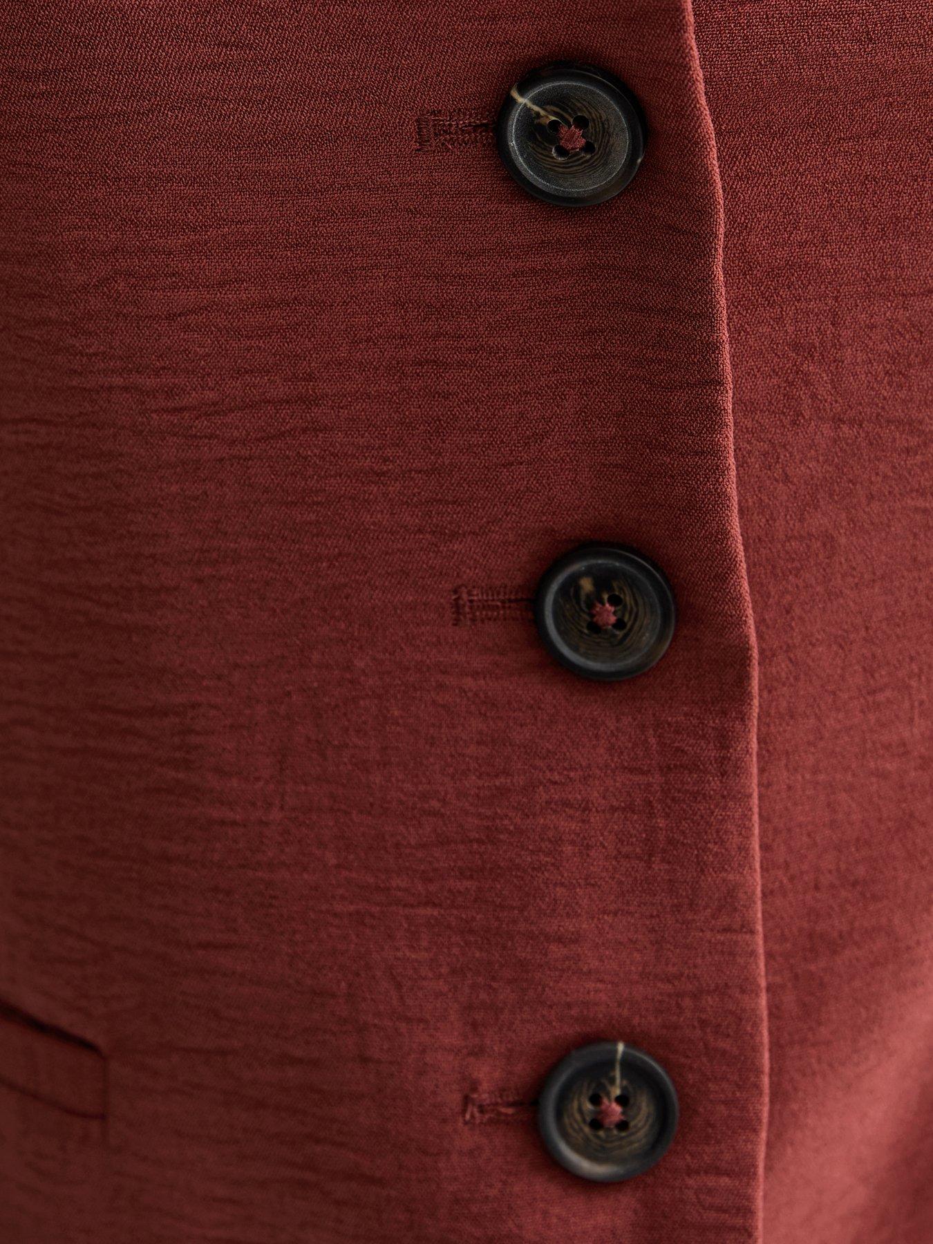  image of new-look-red-scoop-neck-button-up-waistcoat
