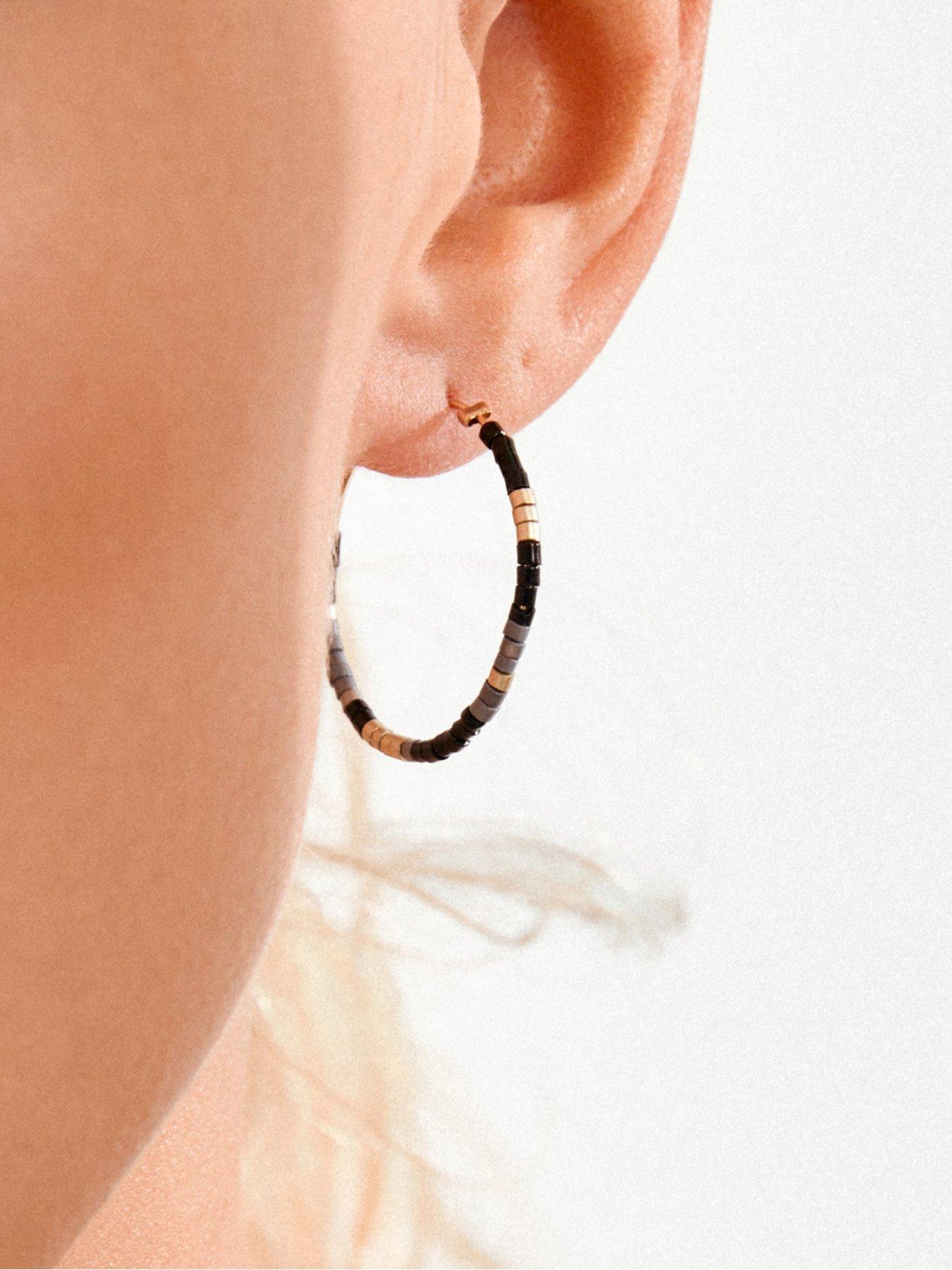  image of pilgrim-alison-earrings-black-gold-plated