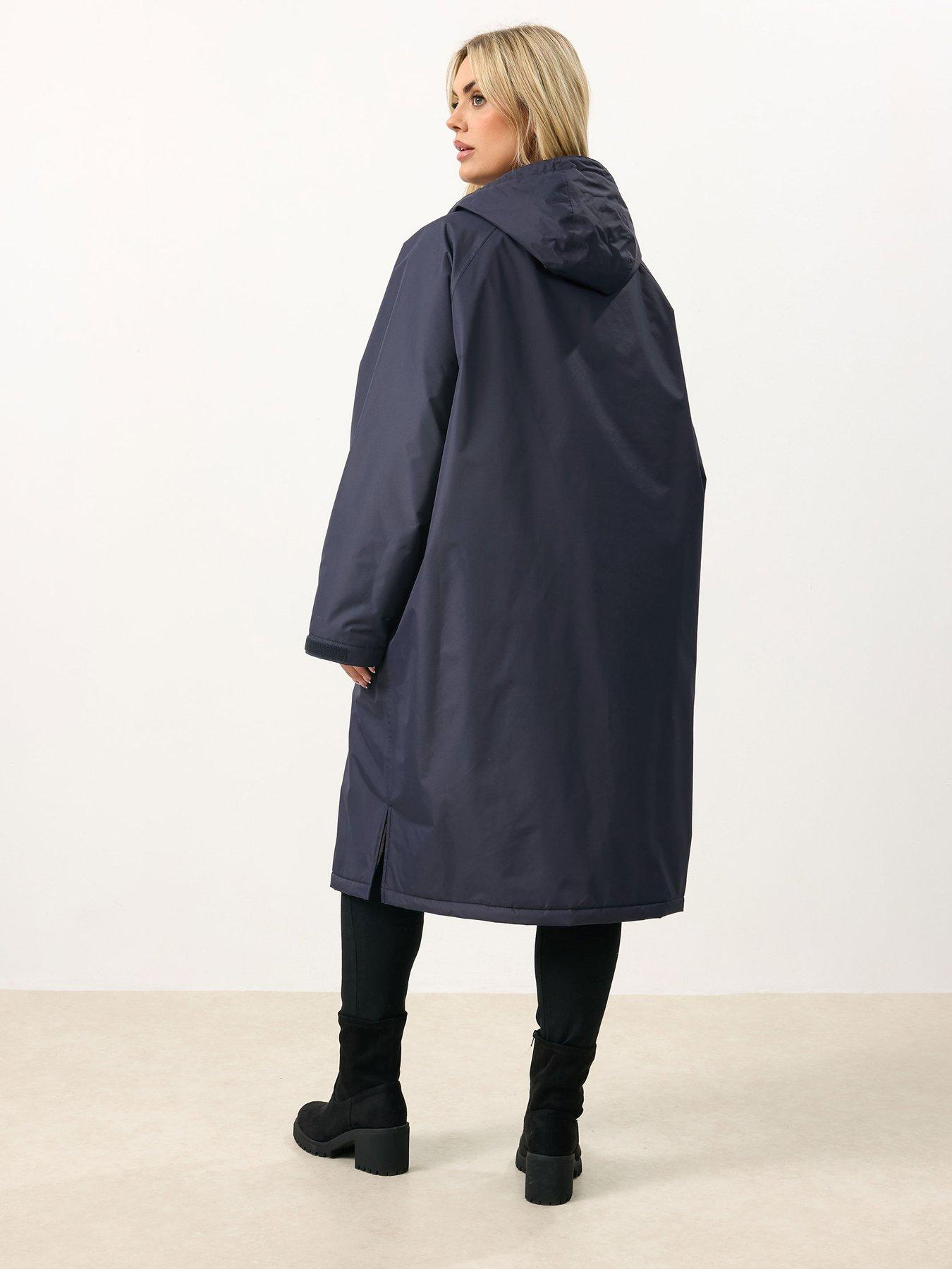  image of yours-curve-waterproof-changing-robe