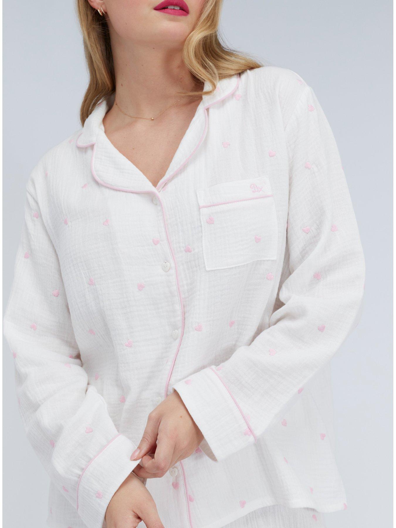  image of boux-avenue-heart-emb-cotton-pyjama-set-white