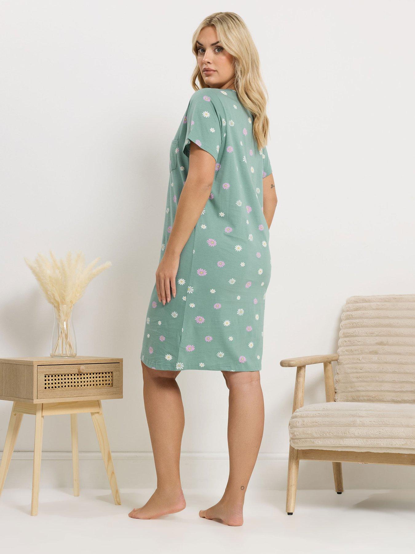 Image 2 of 5 of Yours Curve Retro Daisy Placket Nightdress
