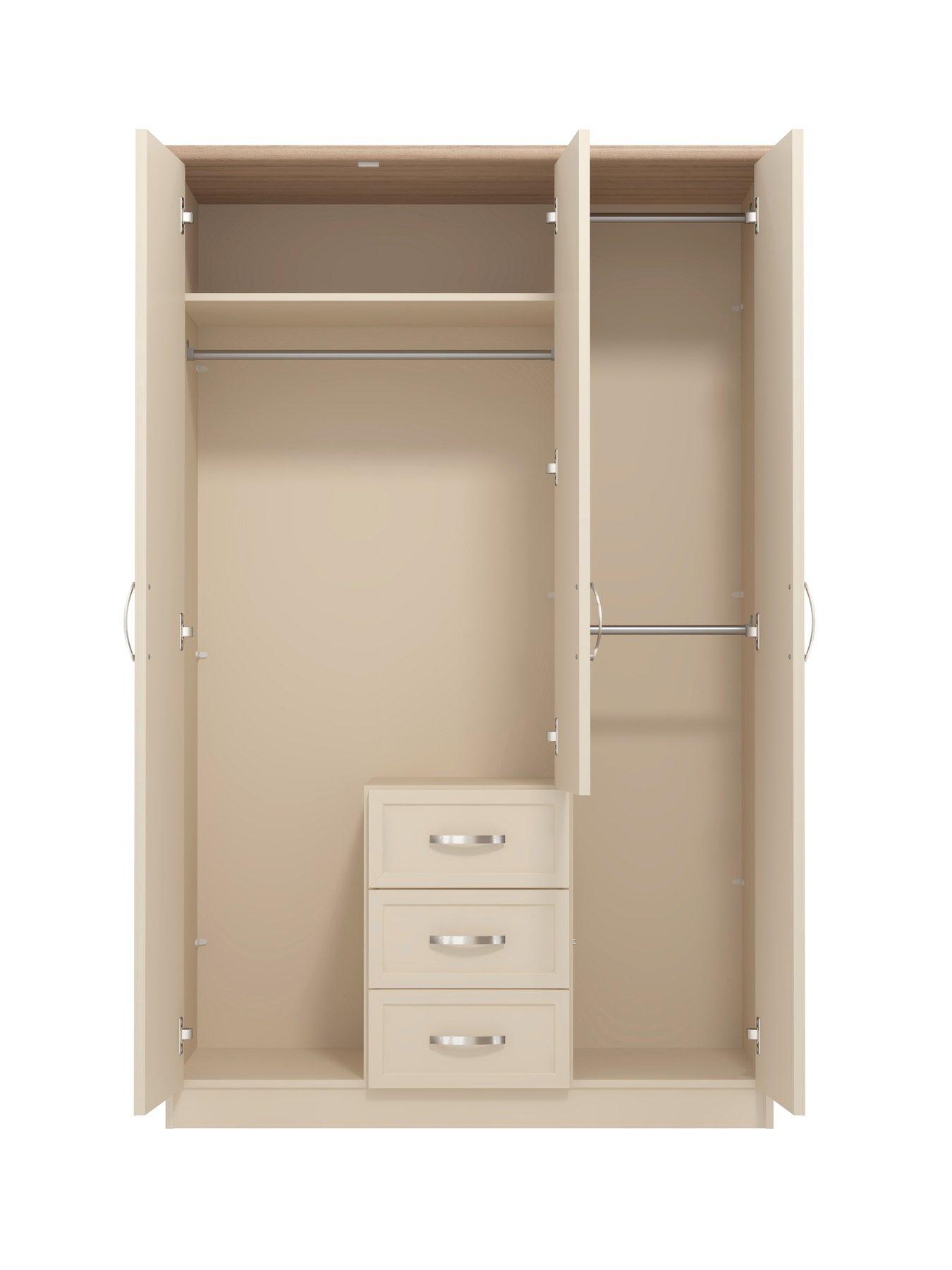Image 5 of 7 of The Very Collection Camberley 3 Door 3 Drawer Mirrored Wardrobe - Oatmeal/Oak