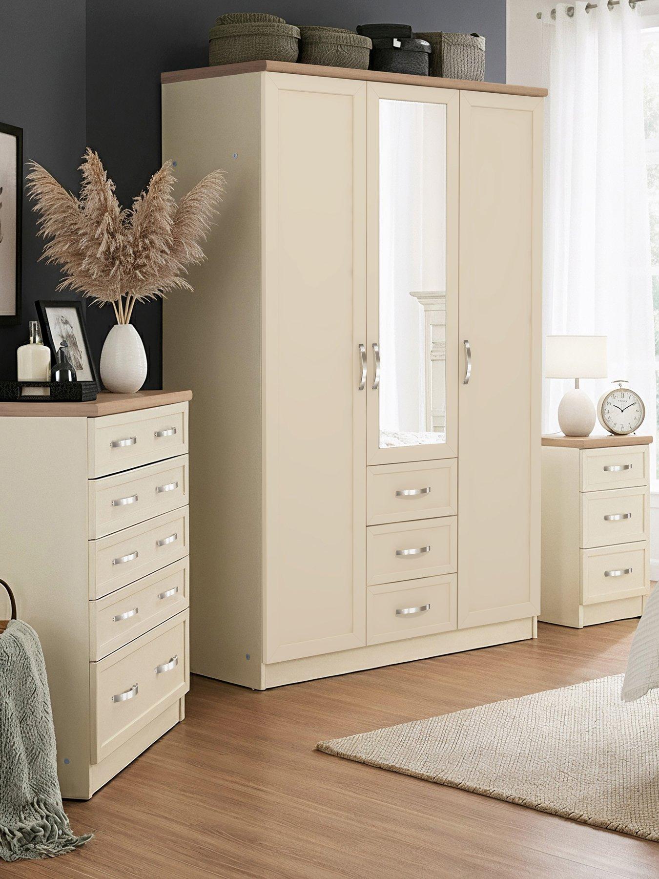 Image 7 of 7 of The Very Collection Camberley 3 Door 3 Drawer Mirrored Wardrobe - Oatmeal/Oak