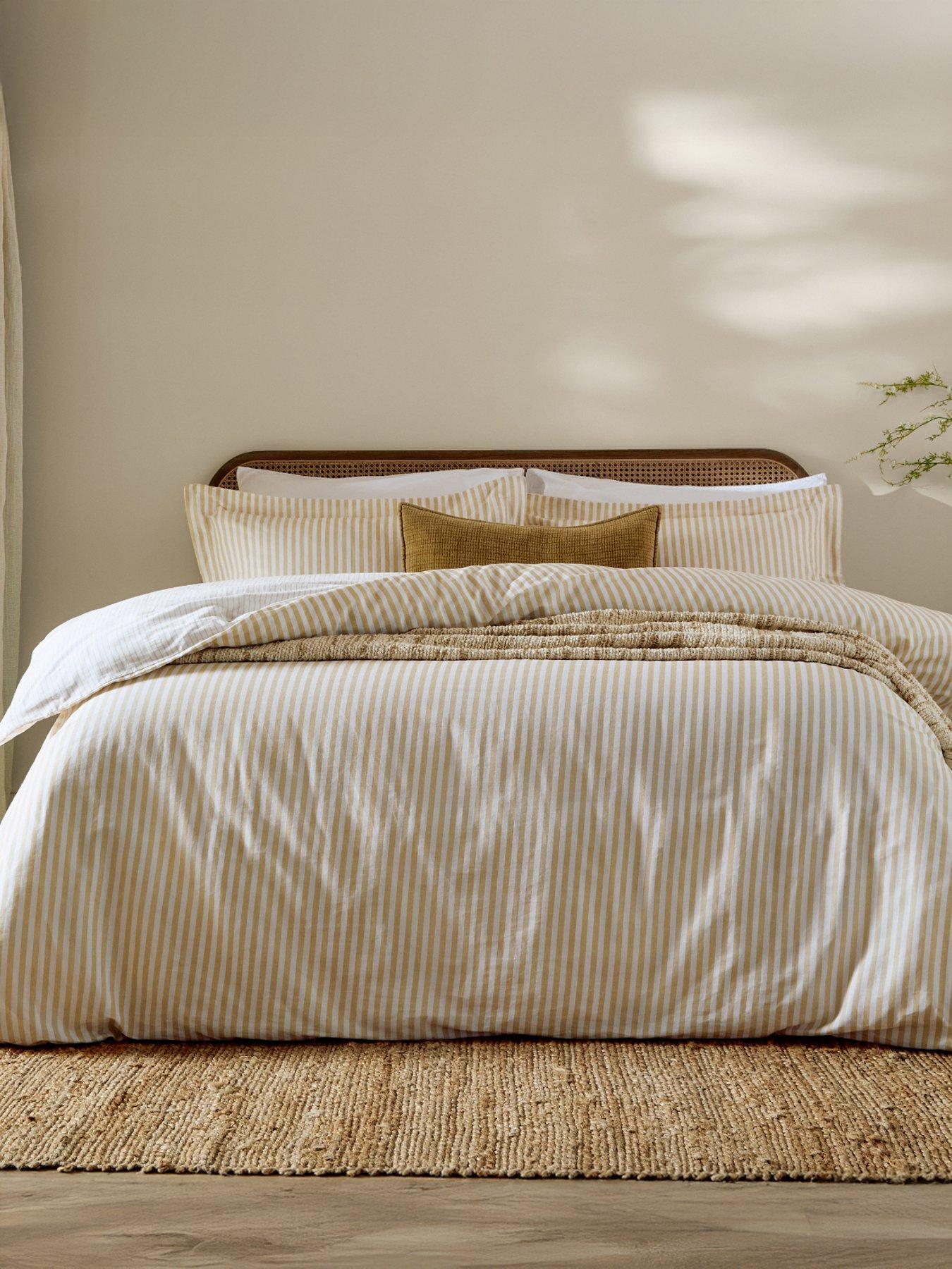 yard-hebden-stripe-100-cotton-duvet-set-honey-yellow