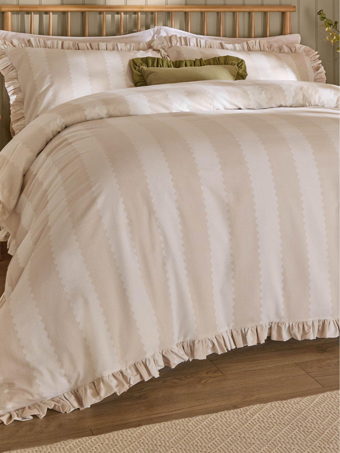 Image 3 of 4 of Wylder Birdie Stripe Duvet Set Natural
