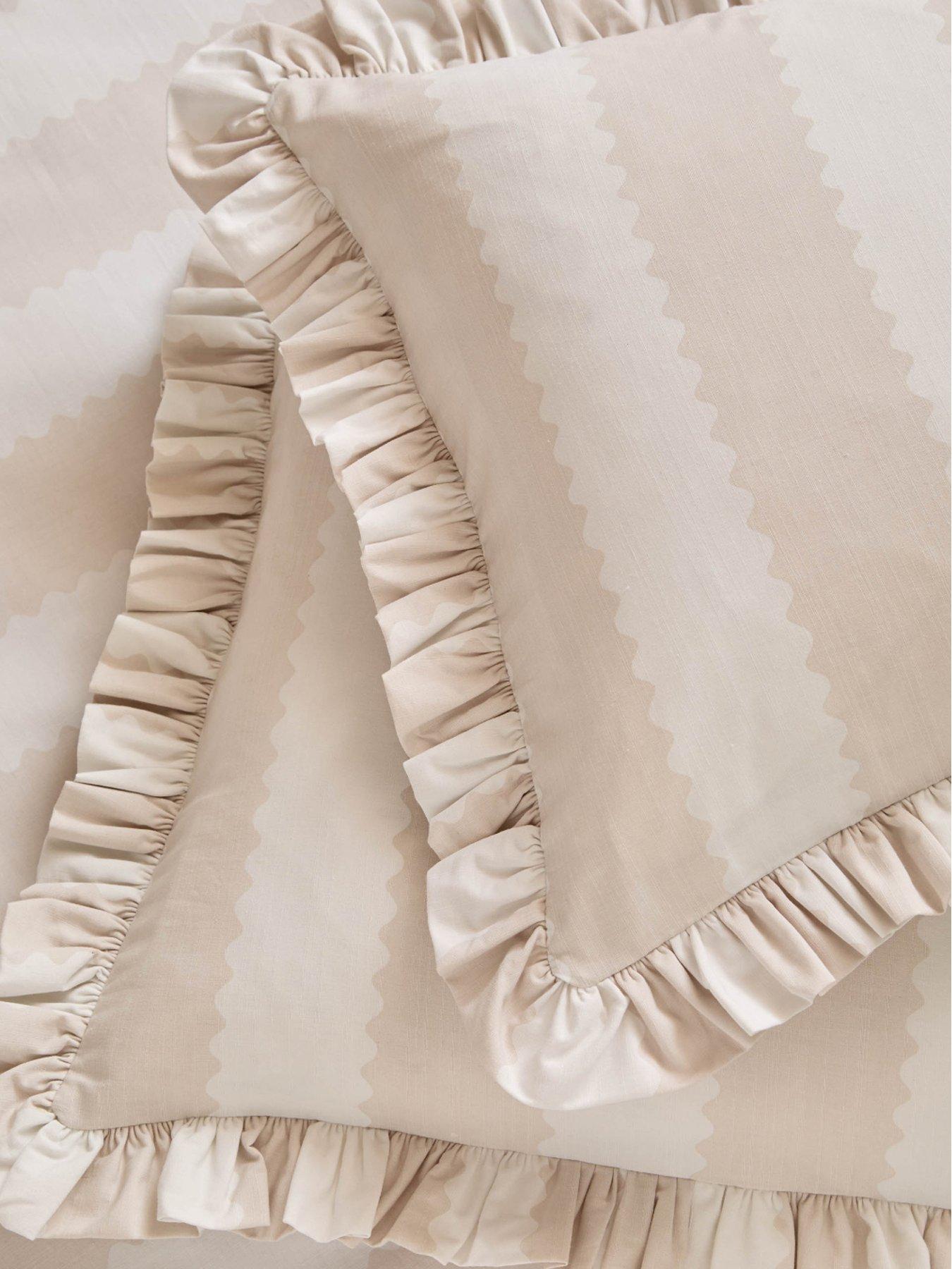 Image 4 of 4 of Wylder Birdie Stripe Duvet Set Natural