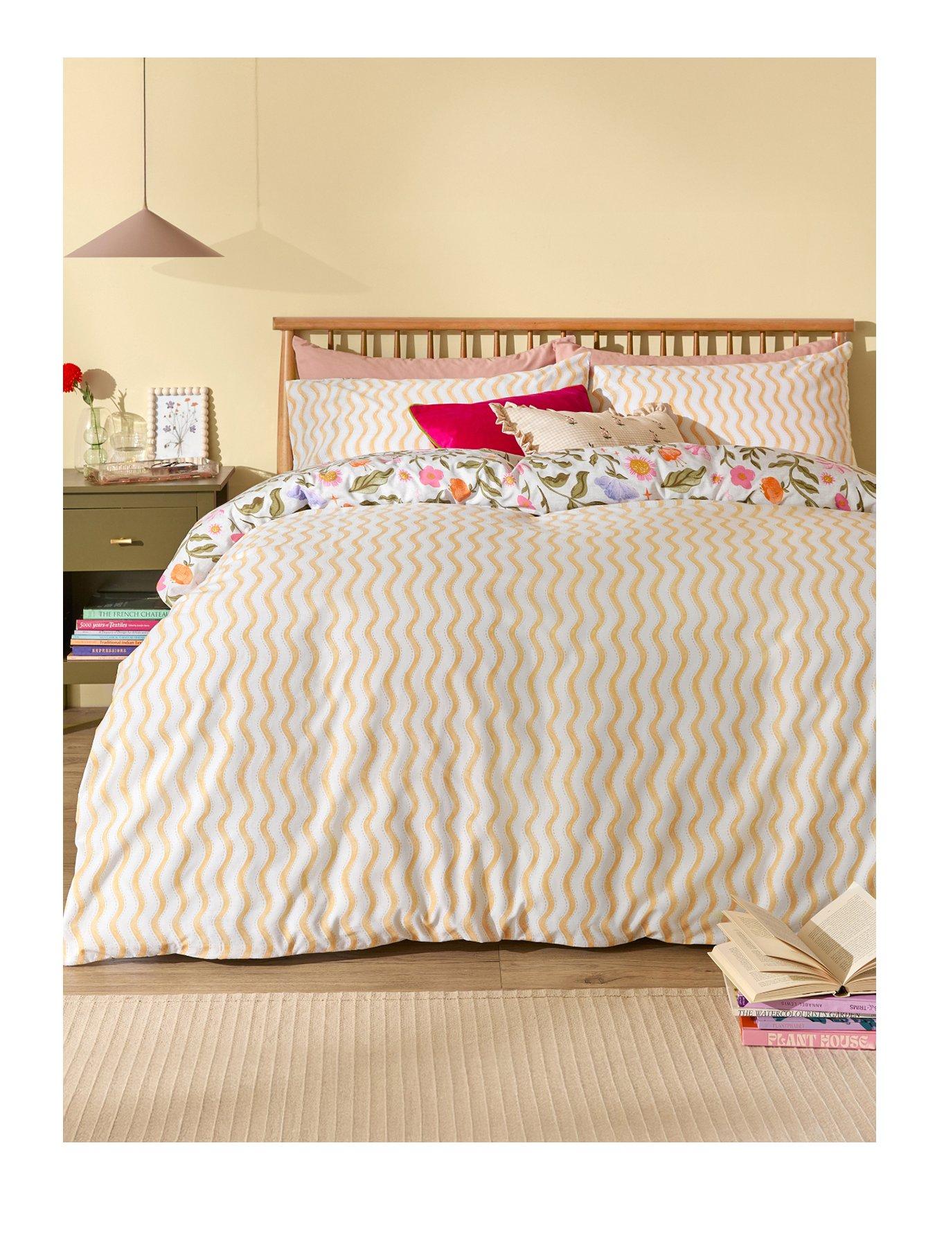 Image 2 of 4 of Furn Summer Solstice King Duvet Set Multi