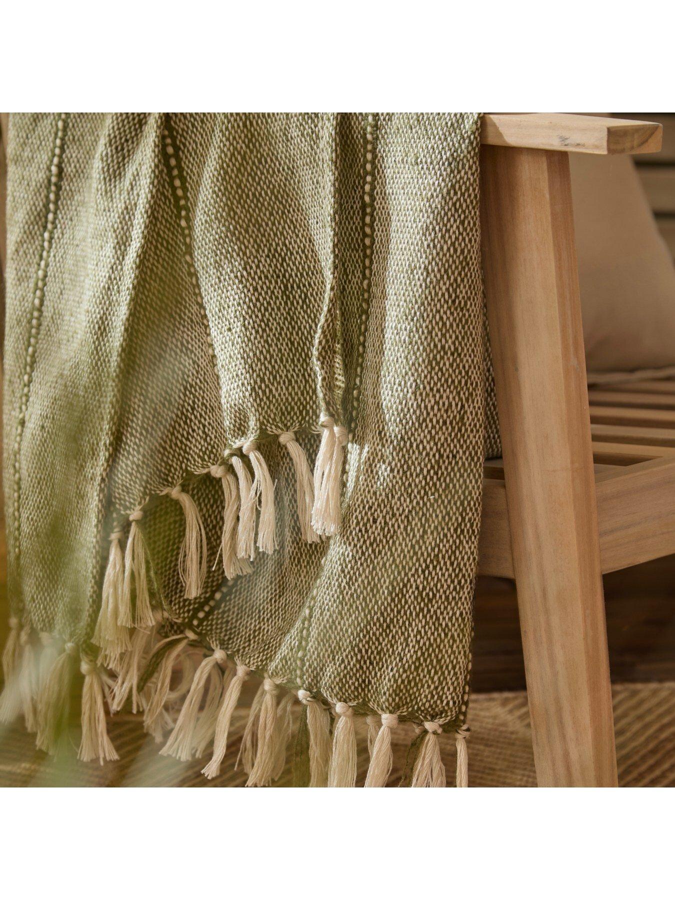 Image 5 of 5 of Yard Hedon 130X180 Outdoor Throw