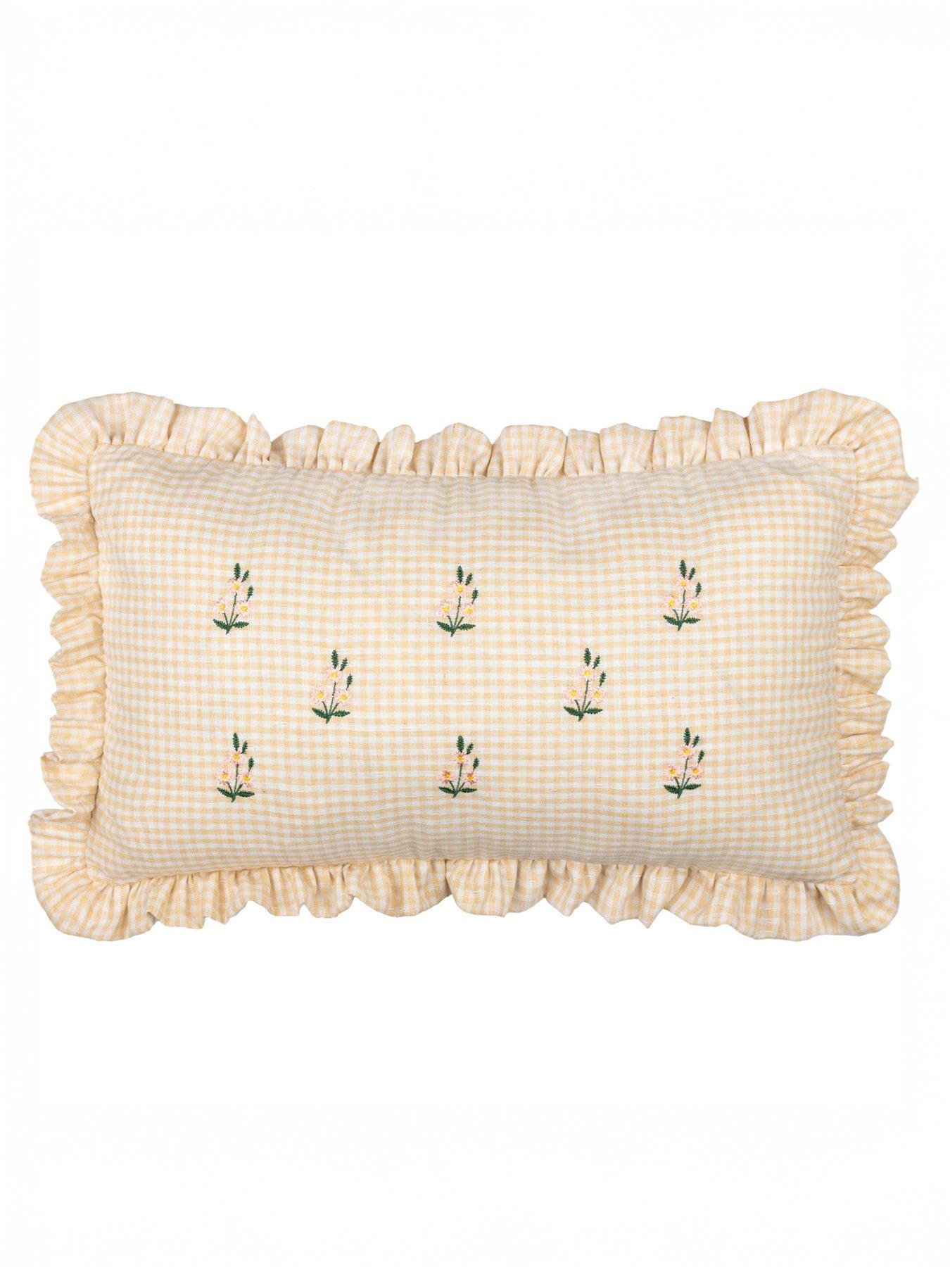 Furn Les Petite Fleurs 30X50 Polyester Cushion