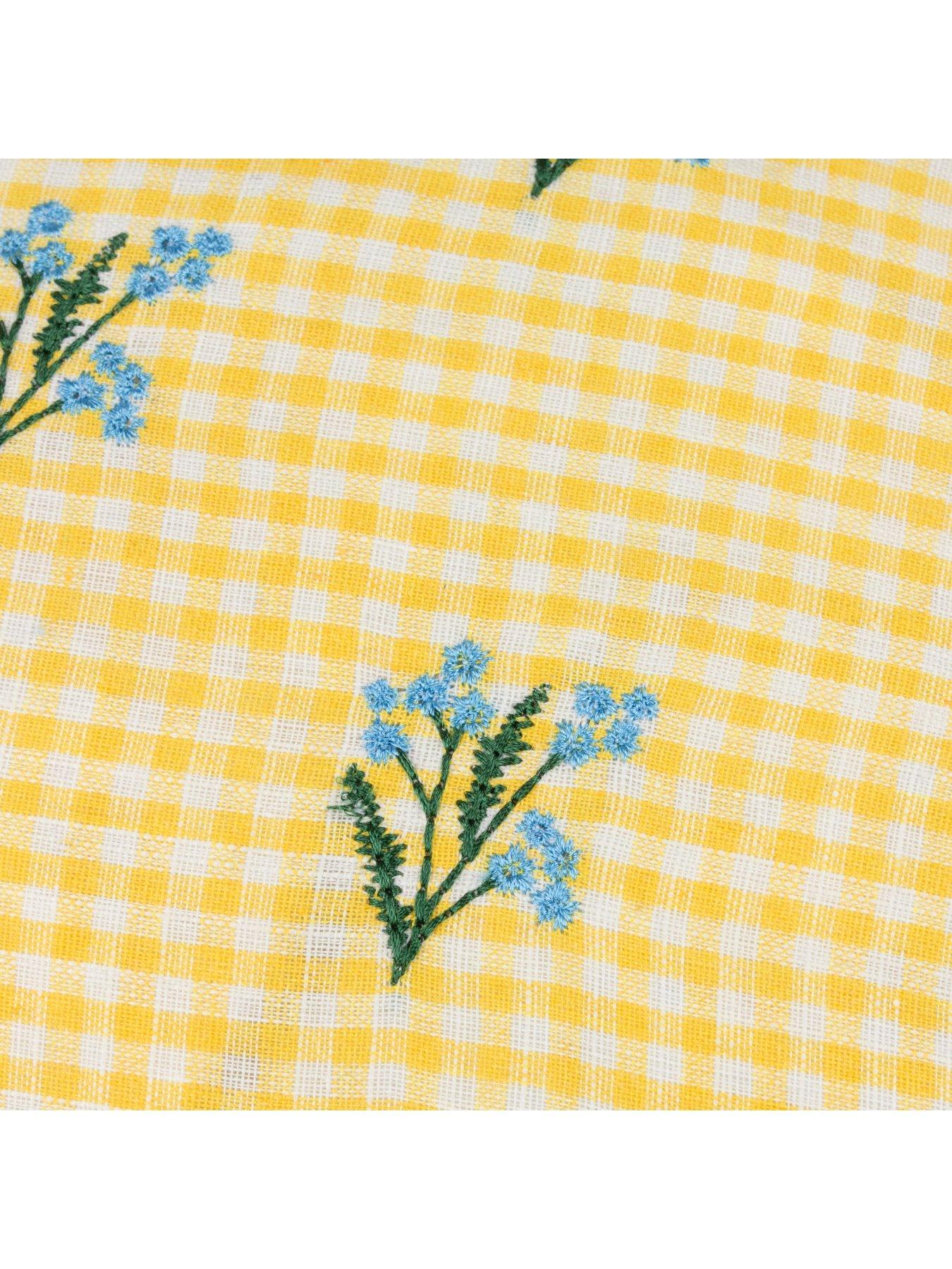  image of furn-les-petite-fleurs-30x50-polyester-cushion