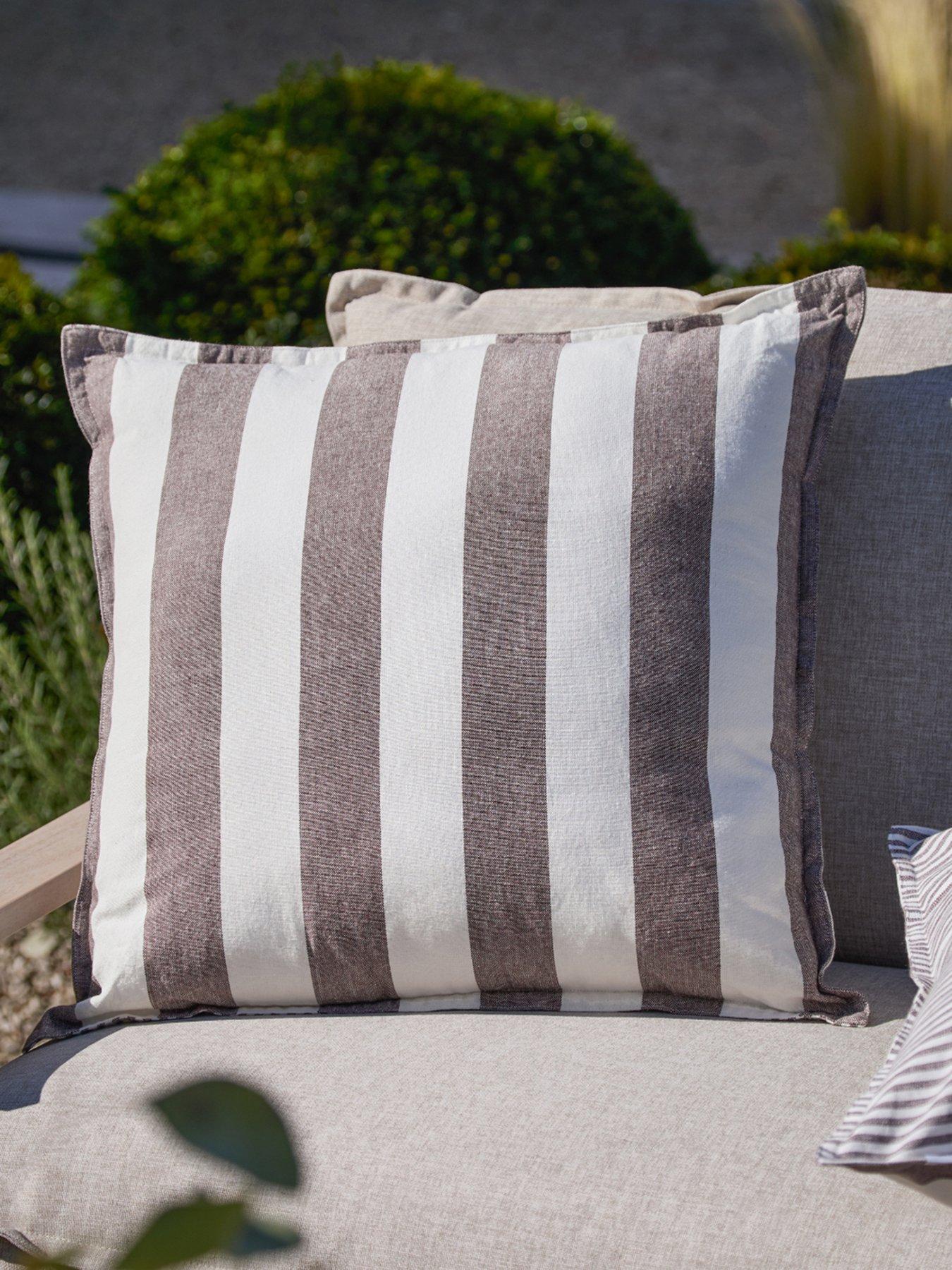 front image of yard-hayle-50x50-outdoor-polyester-cushion