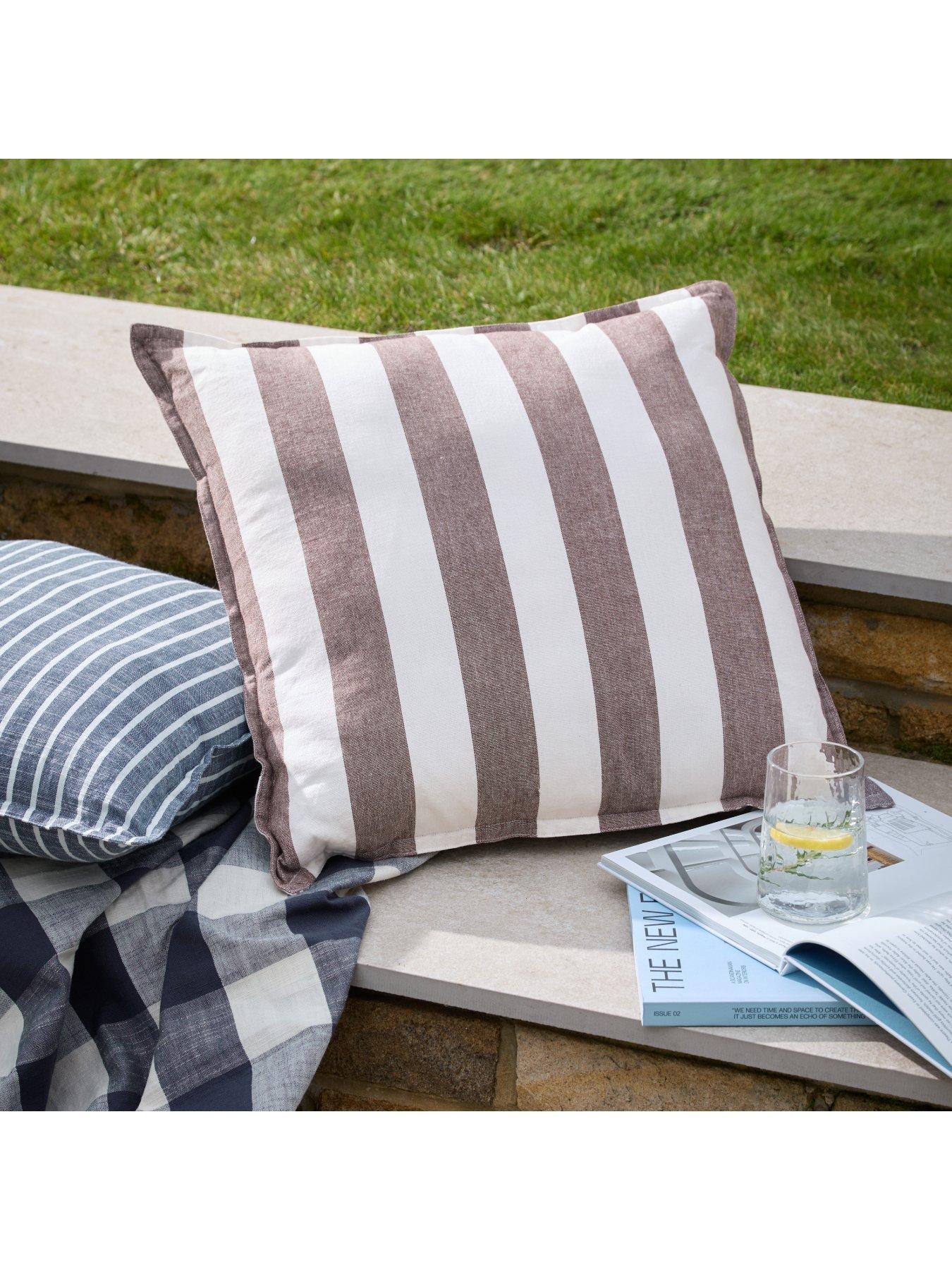  image of yard-hayle-50x50-outdoor-polyester-cushion