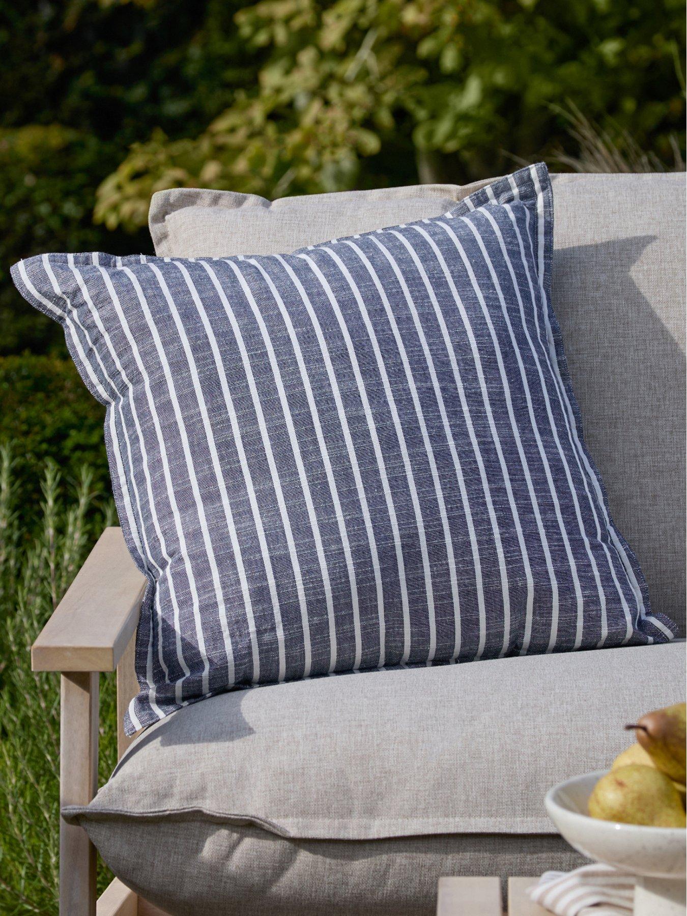 Yard Hessle Stripe 45X45 Outdoor Polyester Cushion