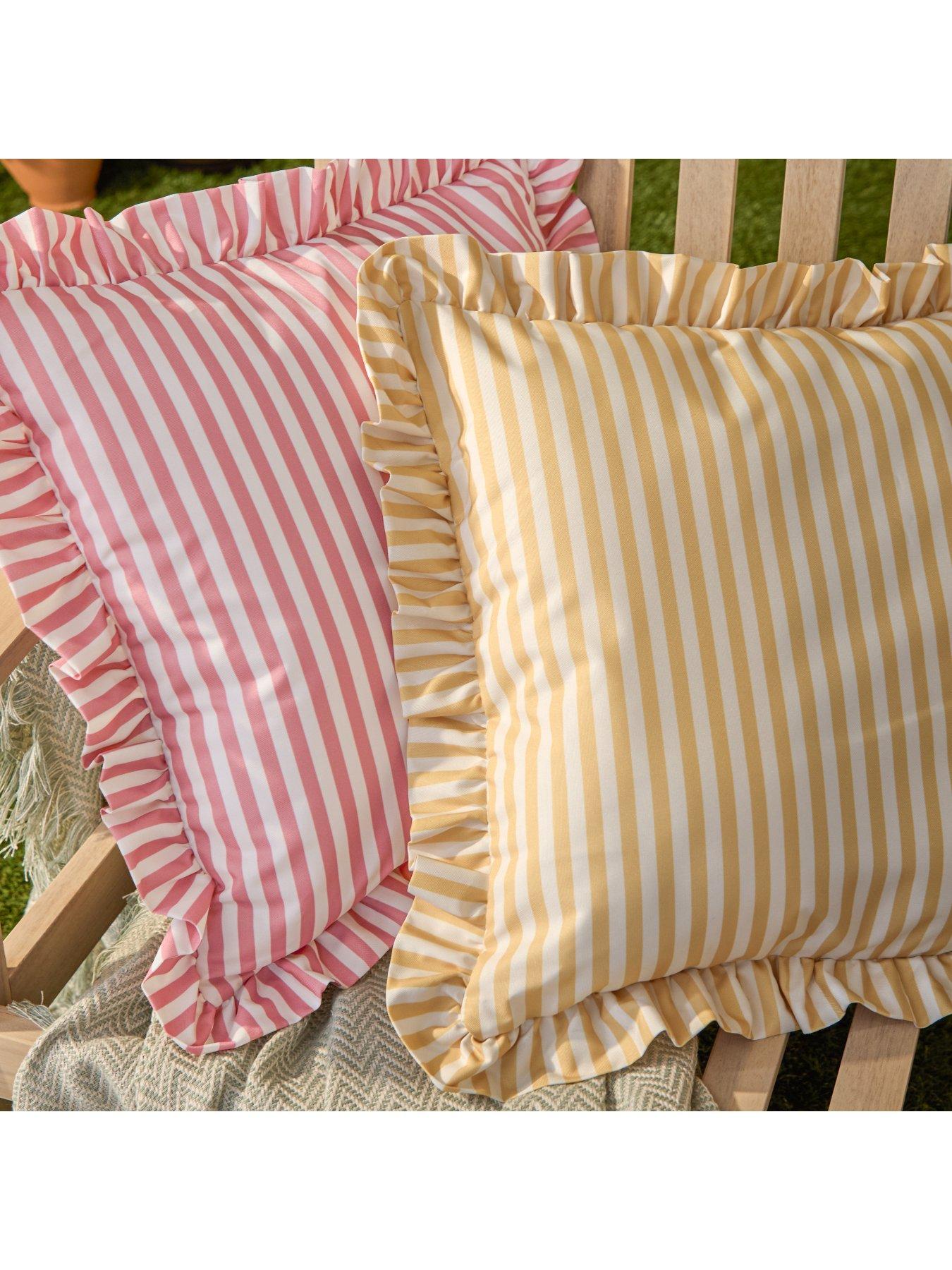 Image 5 of 5 of Wylder Millie Ruffle 50X50 Outdoor Polyester Cushion
