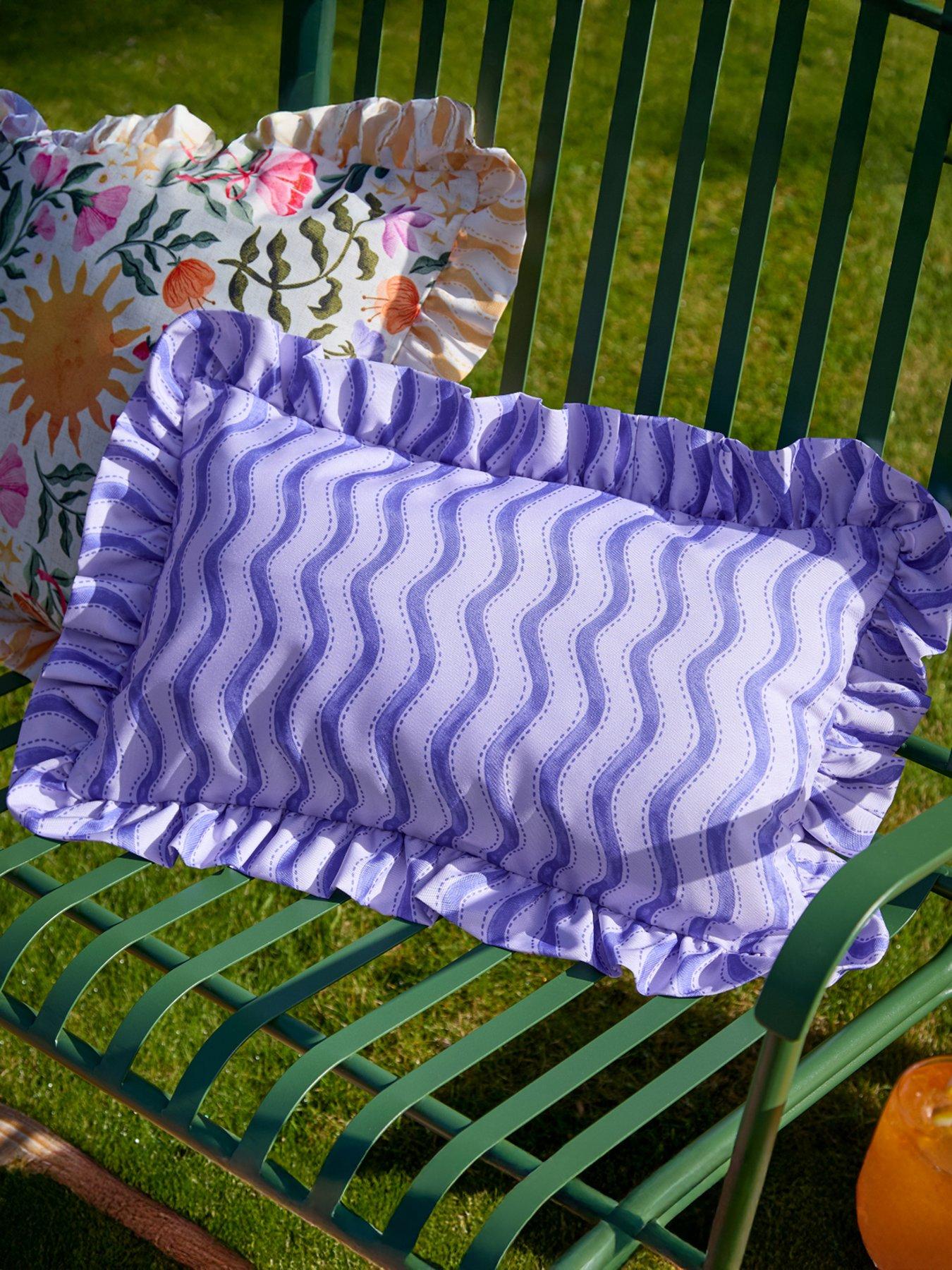 Furn Summer Solstice Wiggly Stripe 30x50 Outdoor Polyester Cushion Green