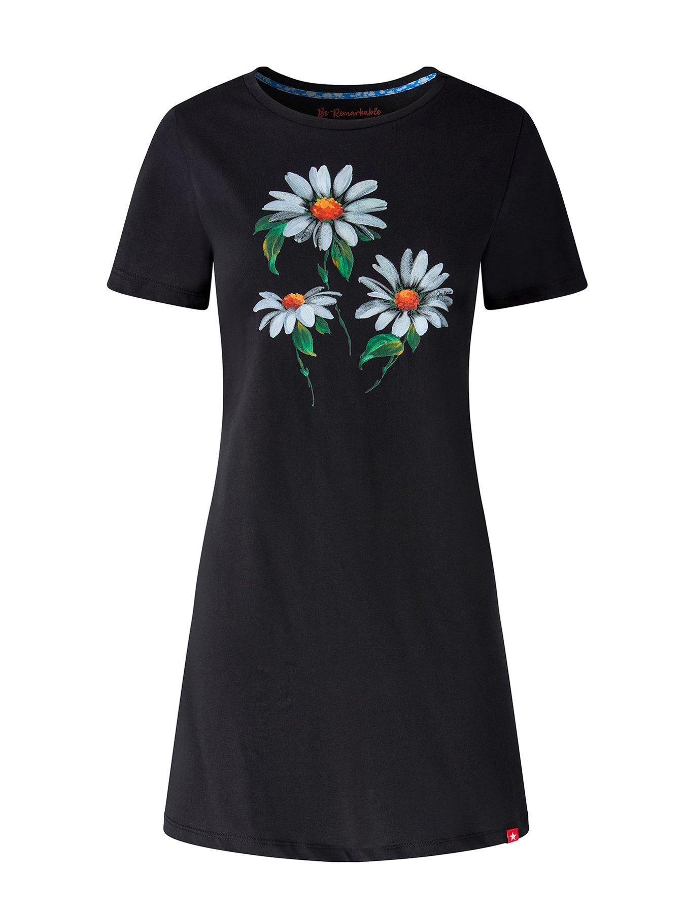  image of joe-browns-daisy-graphic-tunic-top-black