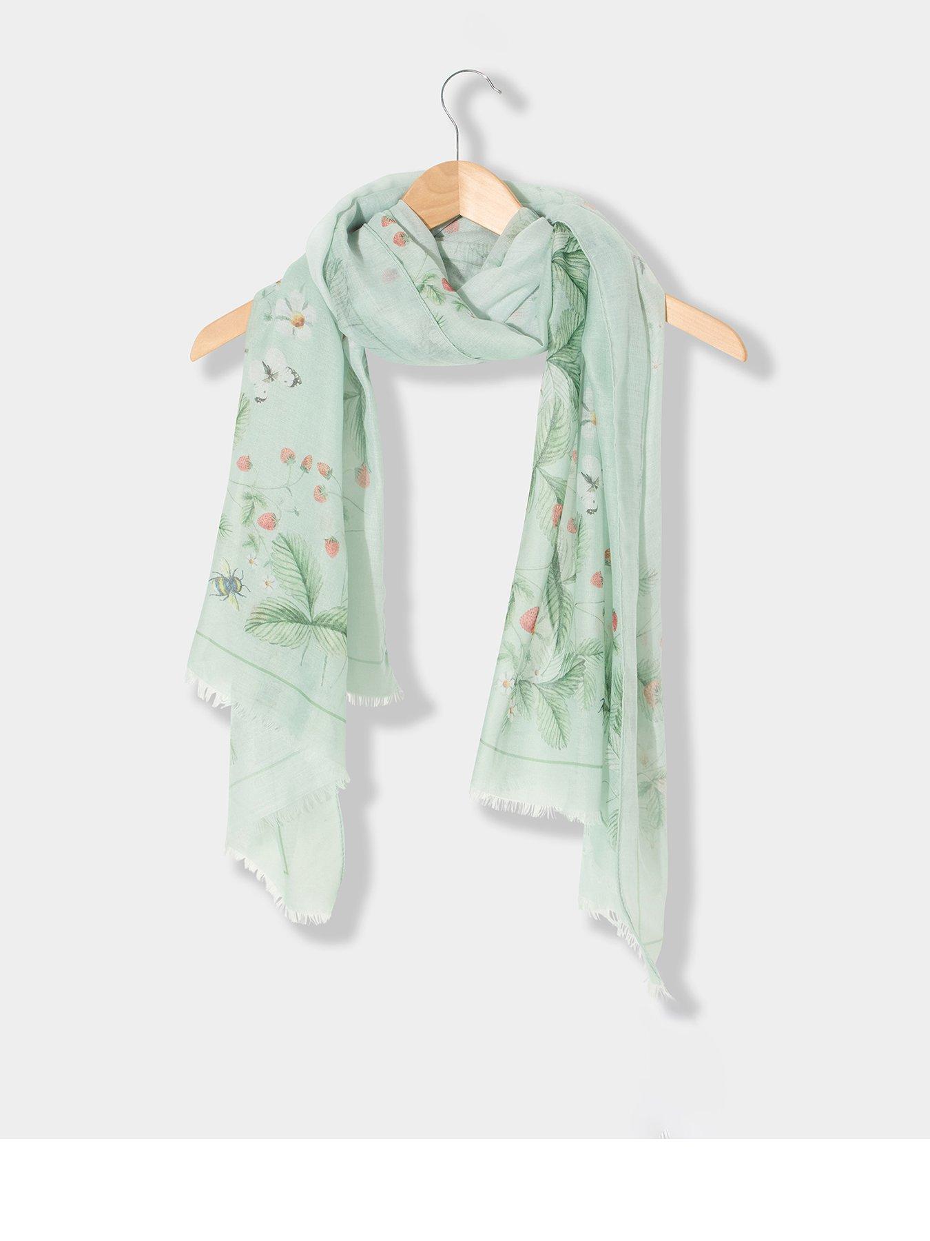 joe-browns-in-the-hedgerows-print-scarf-green