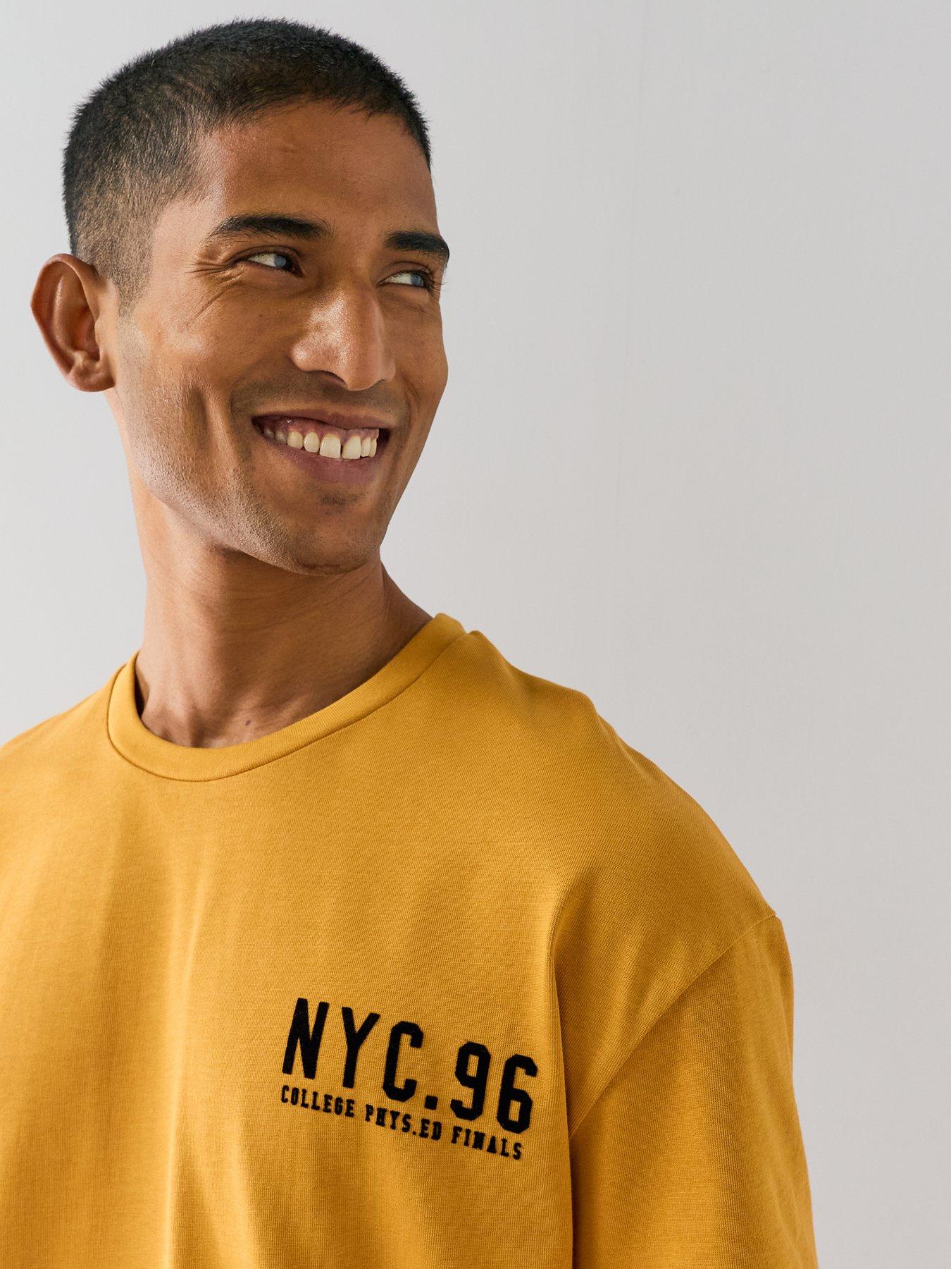 Image 4 of 7 of The Very Collection Nyc Graphic T-Shirt - Ochre - Orange