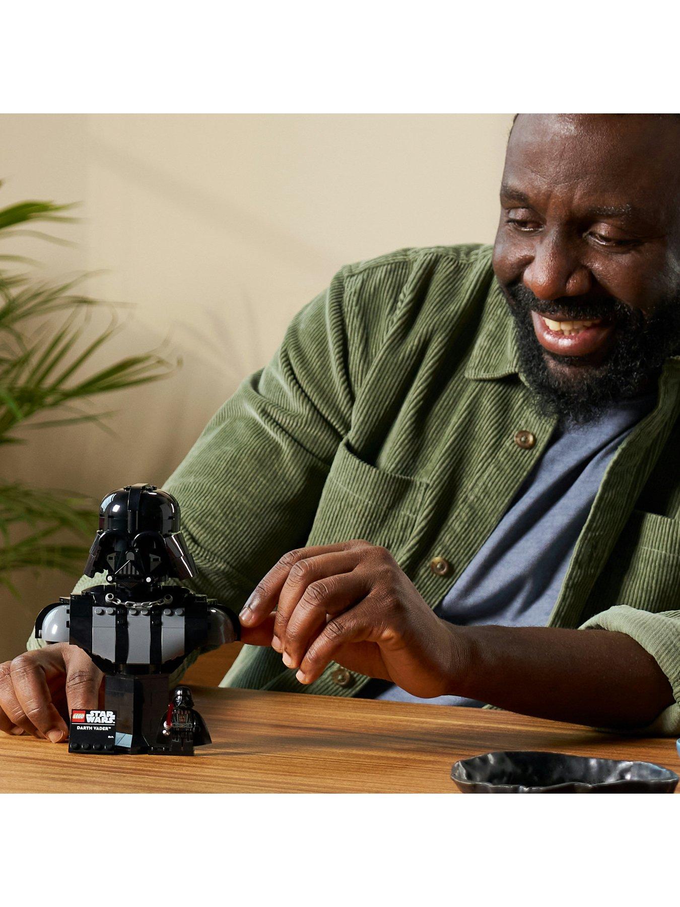  image of lego-star-wars-darth-vader-bust-75439