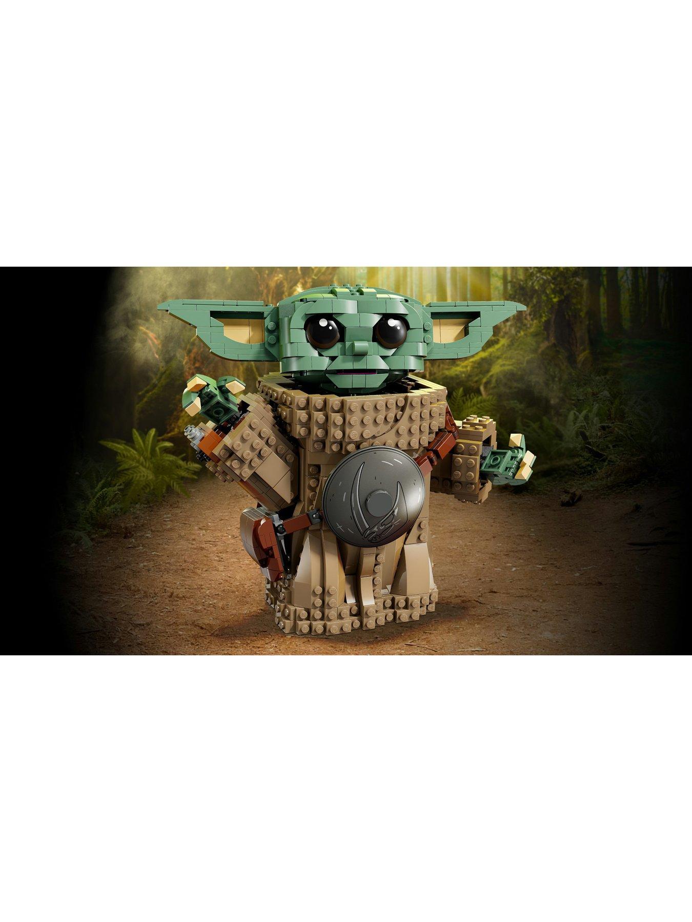 Image 3 of 8 of LEGO Star Wars Grogu&trade; (Mandalorian Apprentice) Set 75446