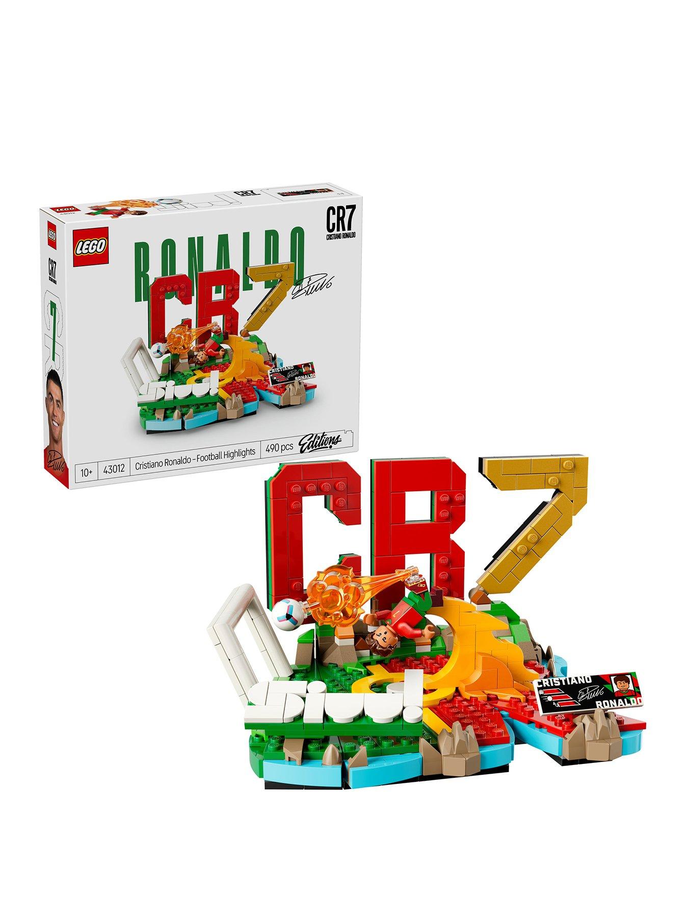 Image 1 of 8 of LEGO Editions Cristiano Ronaldo - Football Highlights 43012