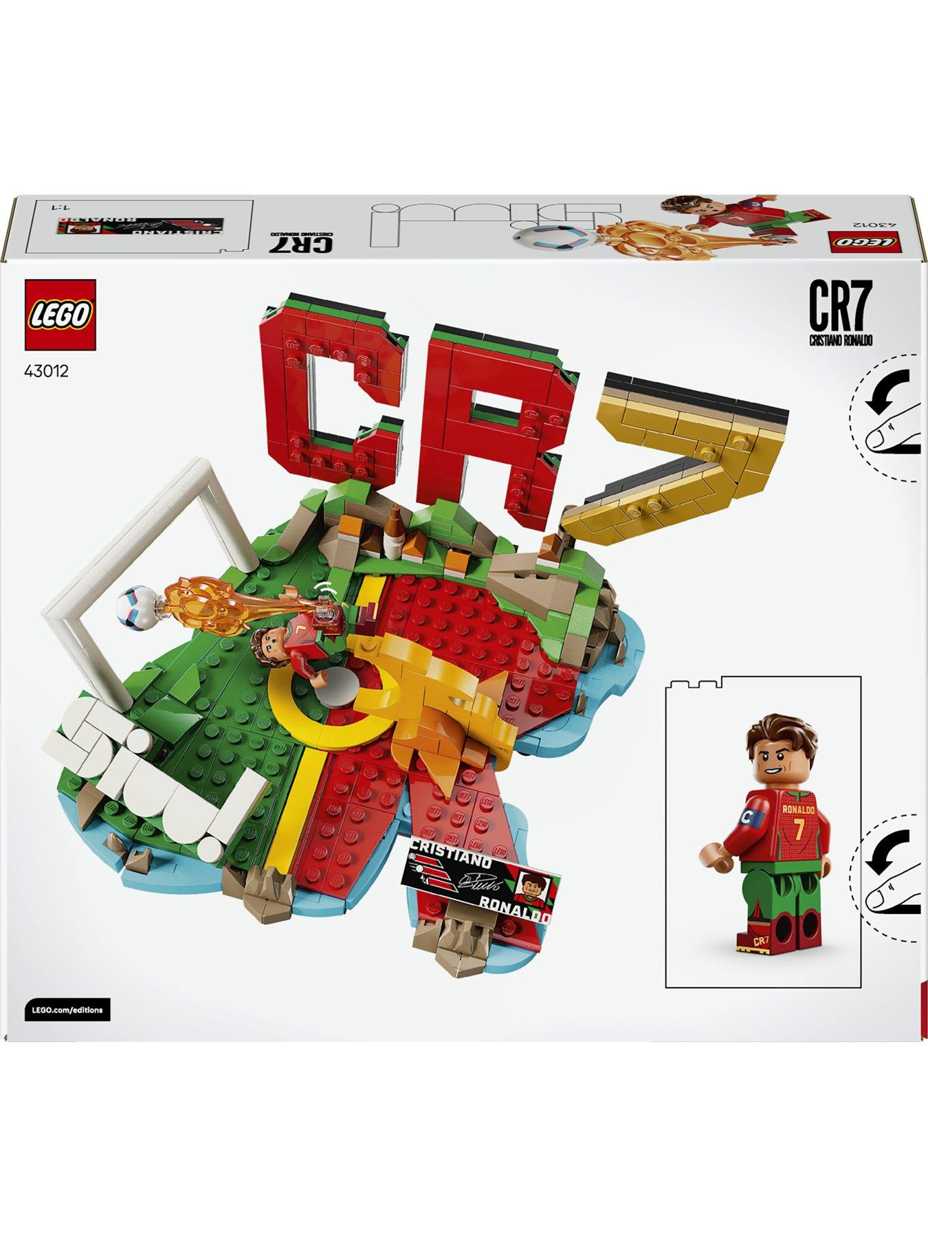 Image 7 of 8 of LEGO Editions Cristiano Ronaldo - Football Highlights 43012