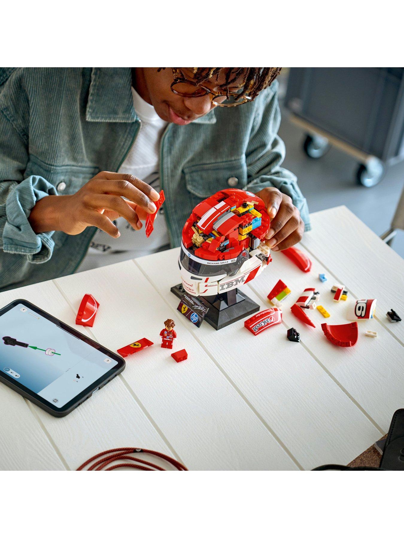  image of lego-lego-editions-43014-scuderia-ferrari-hp-charles-leclerc-helmet-set