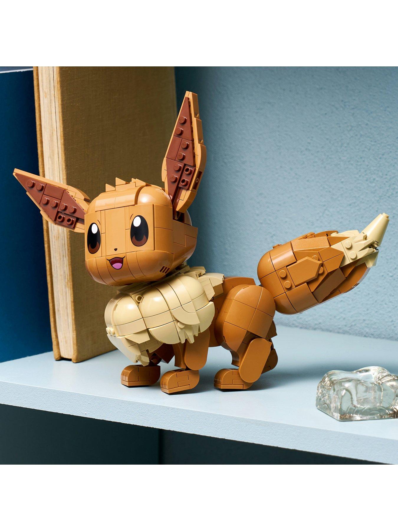 Image 6 of 8 of LEGO Pokemon Eevee Building Set 72151