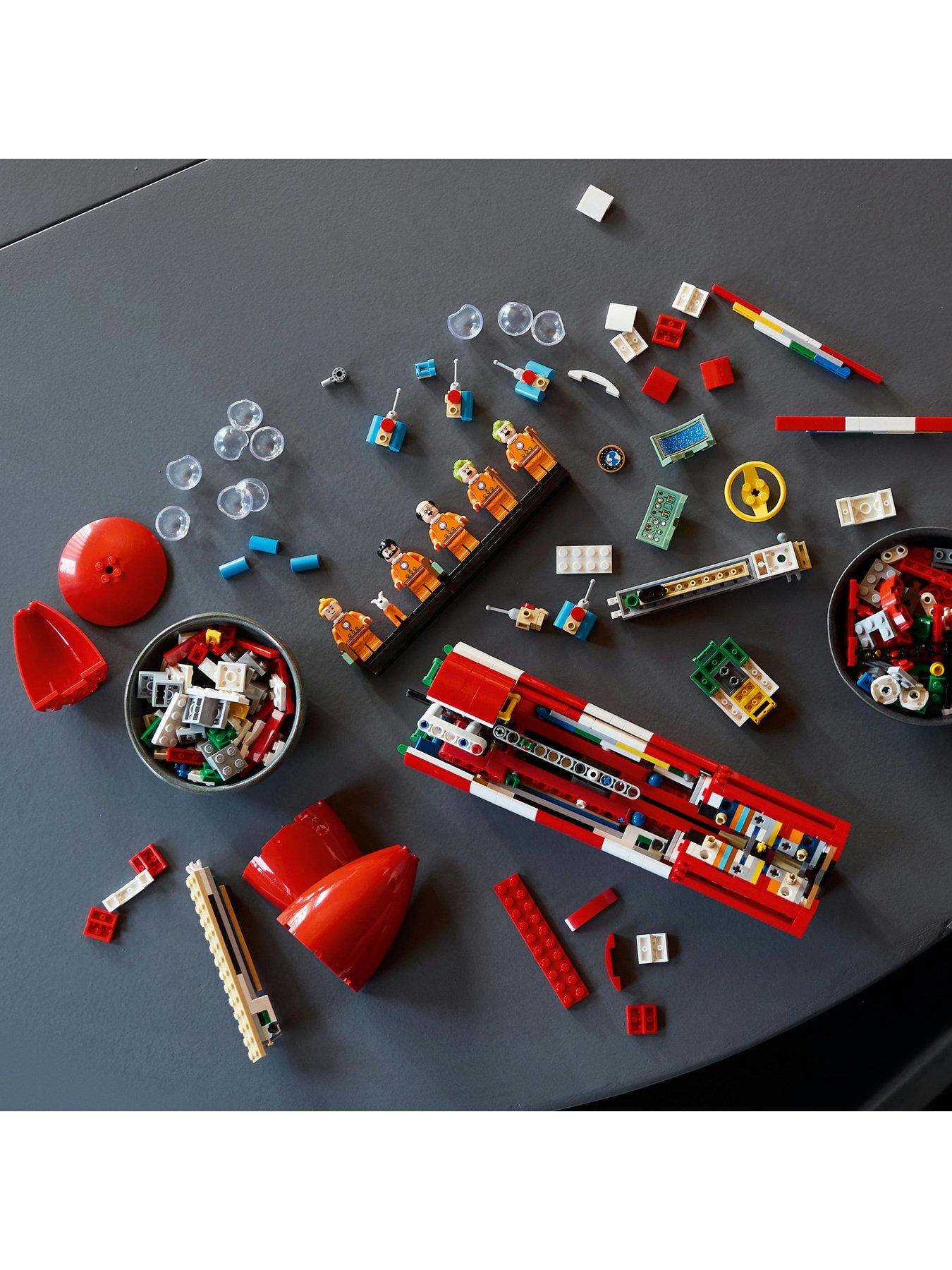 Image 5 of 8 of LEGO Ideas Tintin&reg; Moon Rocket Building Kit 21367