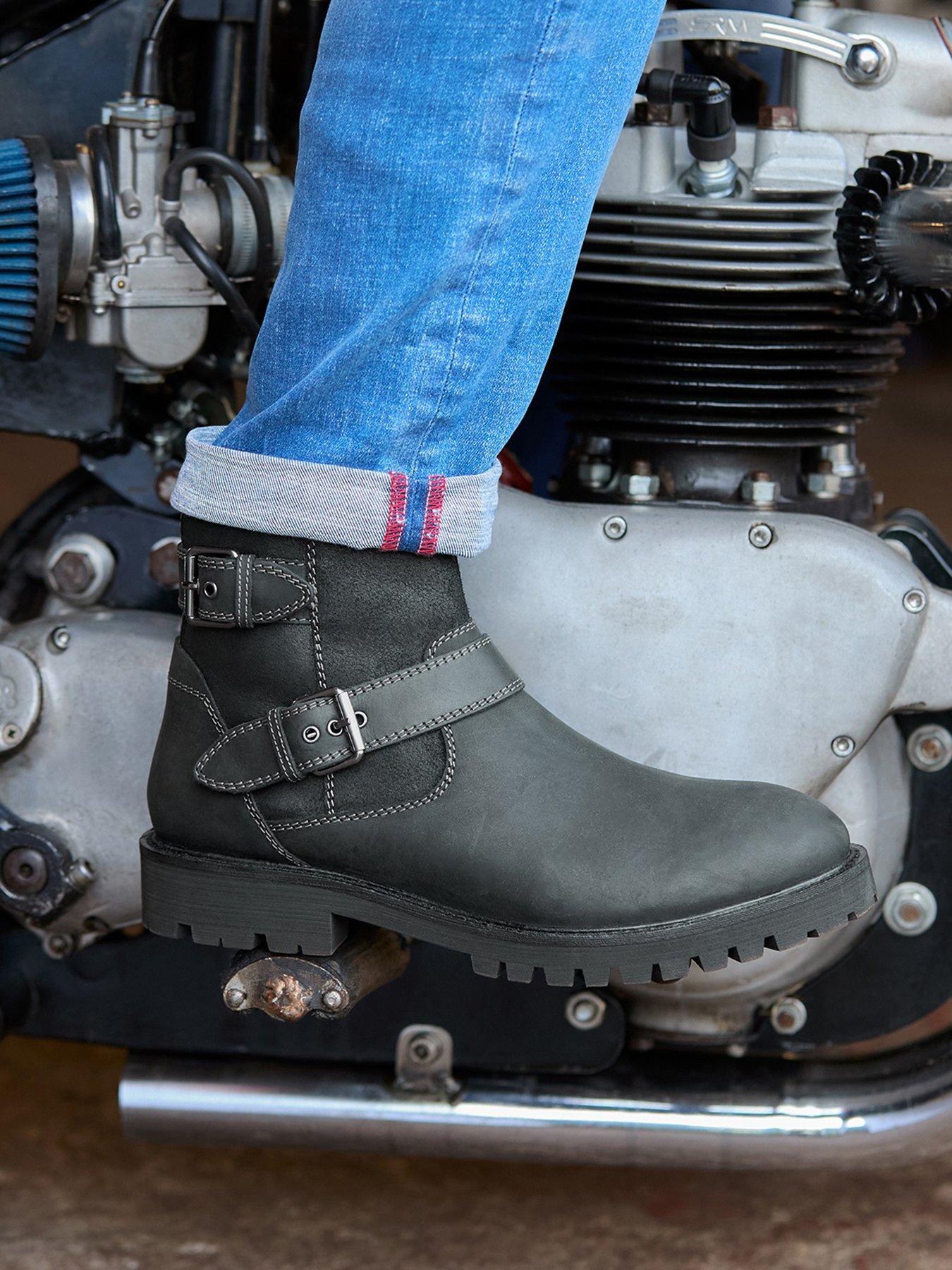 Image 6 of 6 of Joe Browns Ramble On Leather Boots