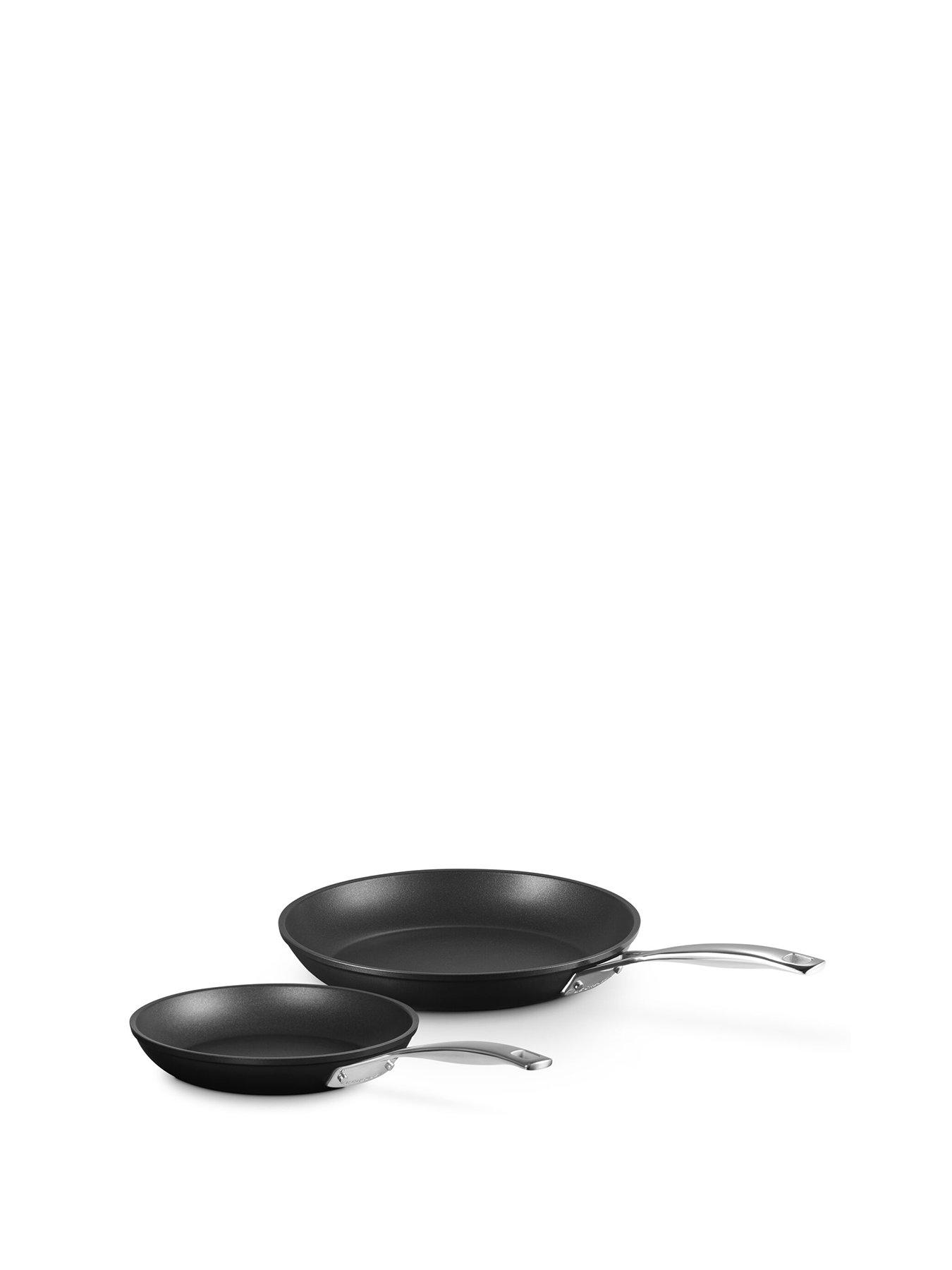 Le Creuset Toughened Non-Stick 2-Piece 24cm and 28cm Shallow Frying Pan Set