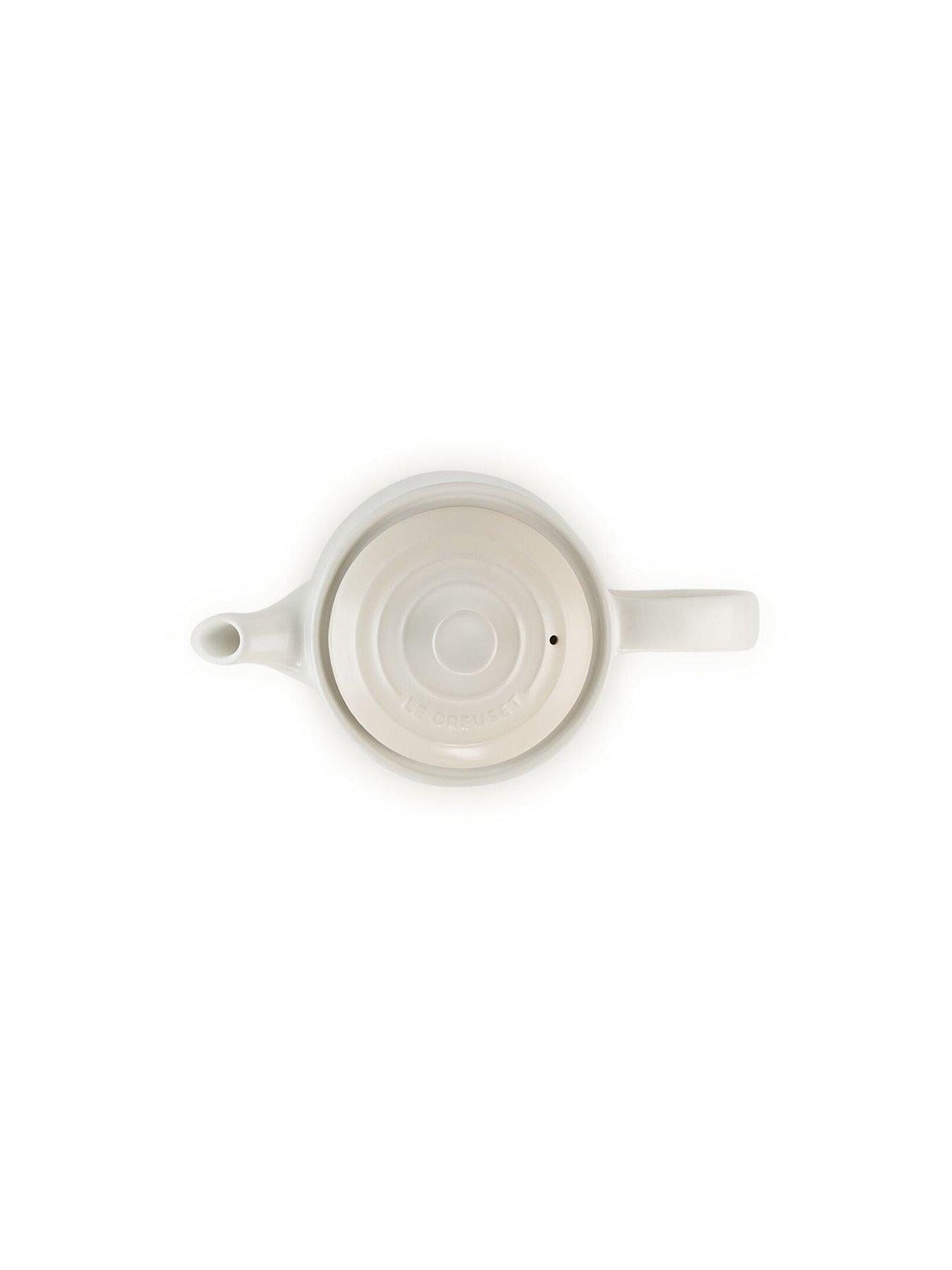 Image 3 of 4 of Le Creuset Stoneware Grand Teapot 1.3L