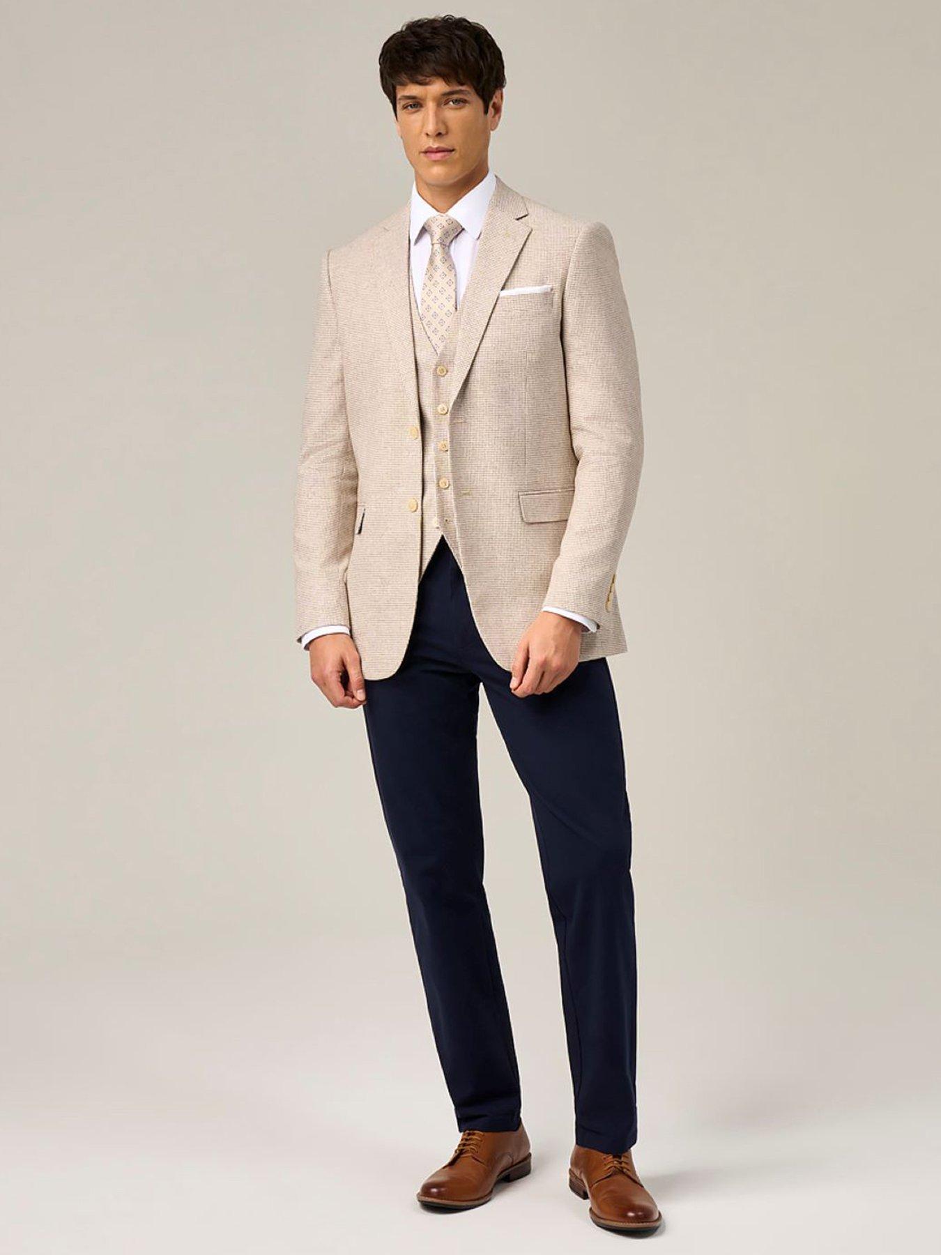 Image 3 of 5 of Skopes Aurelio Houndstooth Waistcoat&nbsp;- Beige