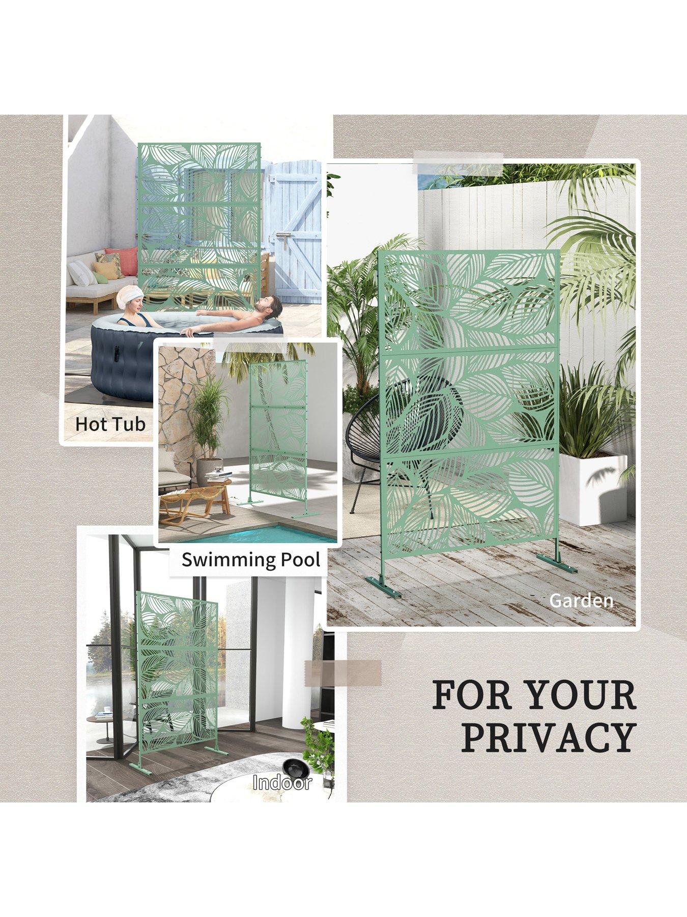 Image 4 of 7 of OutSunny Outdoor Privacy Screen 122W x 45D x 198H cm