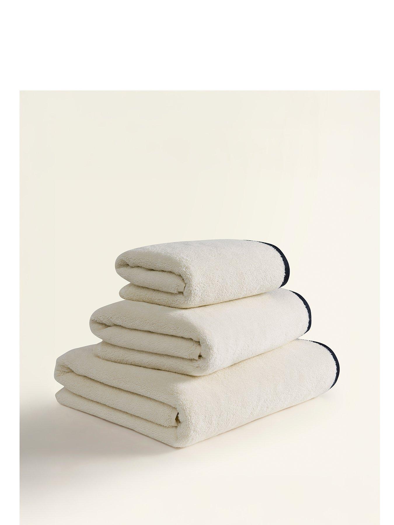 Image 2 of 5 of Dusk Palma Contrast Edge Bath Sheet