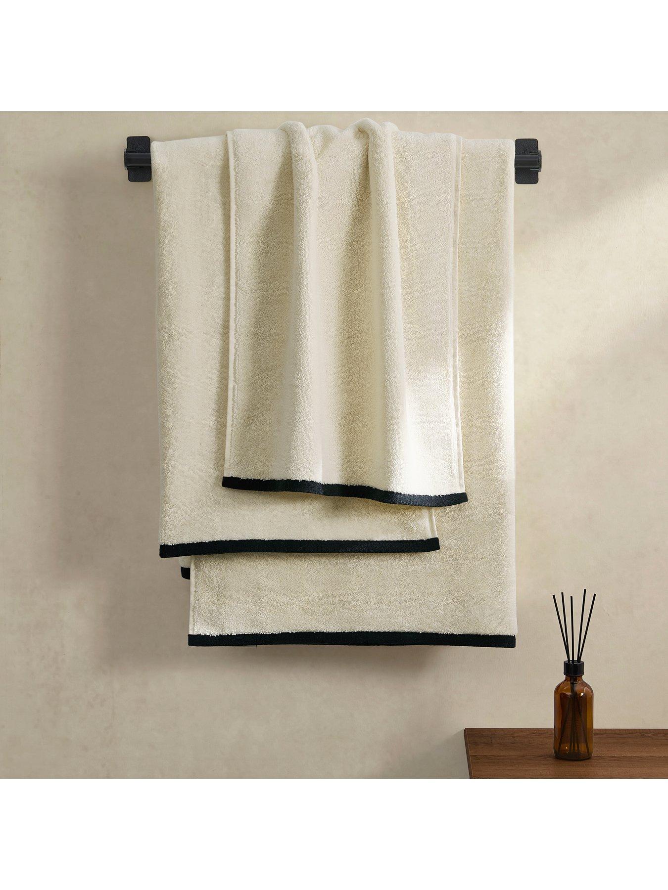 Image 3 of 5 of Dusk Palma Contrast Edge Bath Sheet