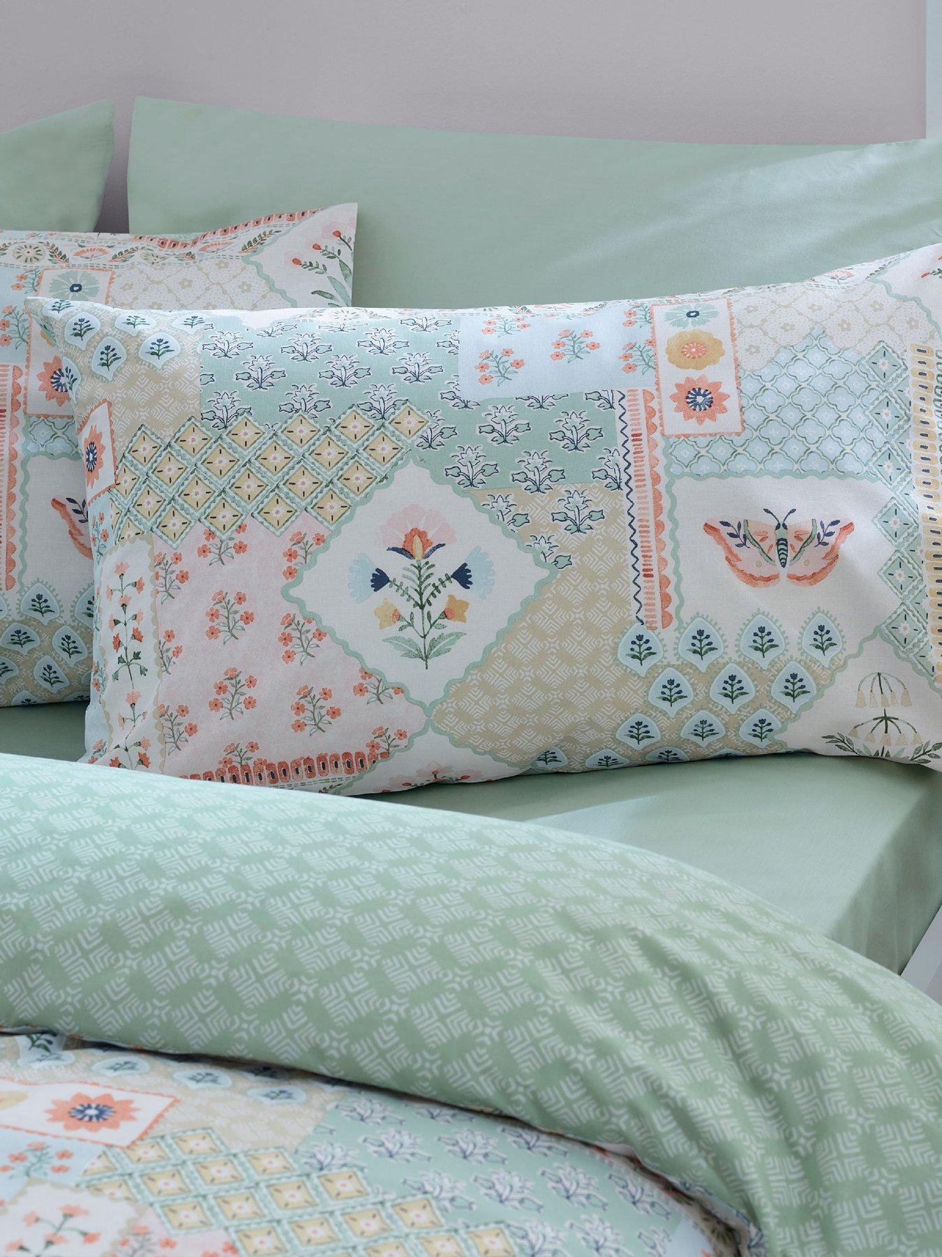 Image 5 of 6 of Catherine Lansfield Folk Patchwork Duvet Set Green