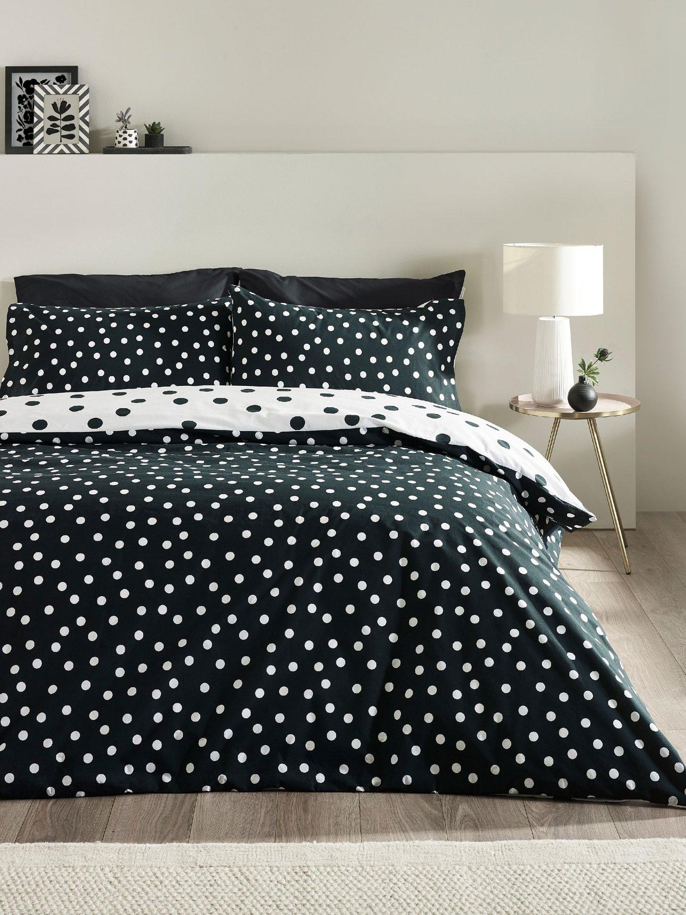 Image 4 of 6 of Catherine Lansfield Polka Dot Duvet Set Black / White