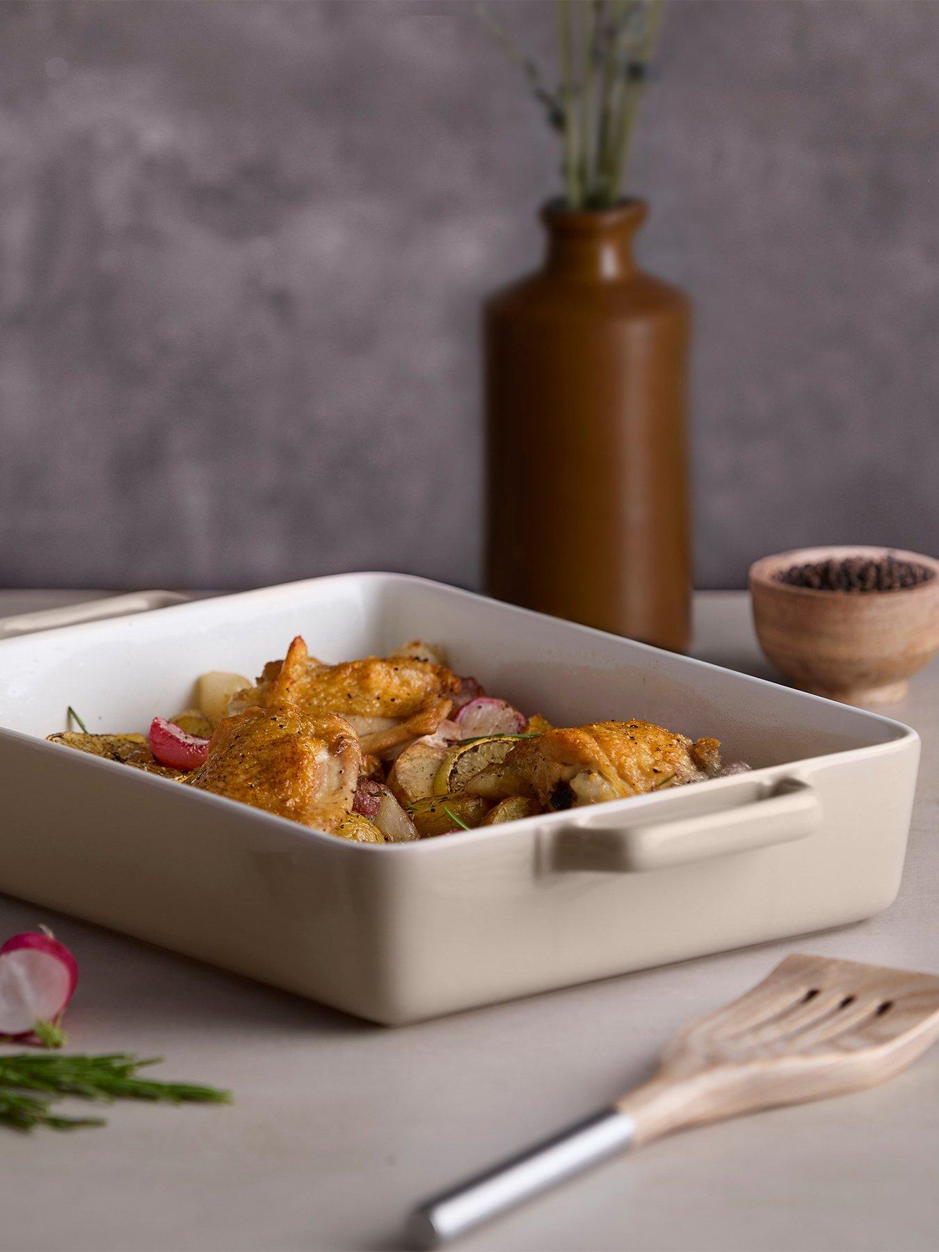 barbary-oak-nattura-38cm-rectangular-baking-dish-easy-grip-handles-cashmere