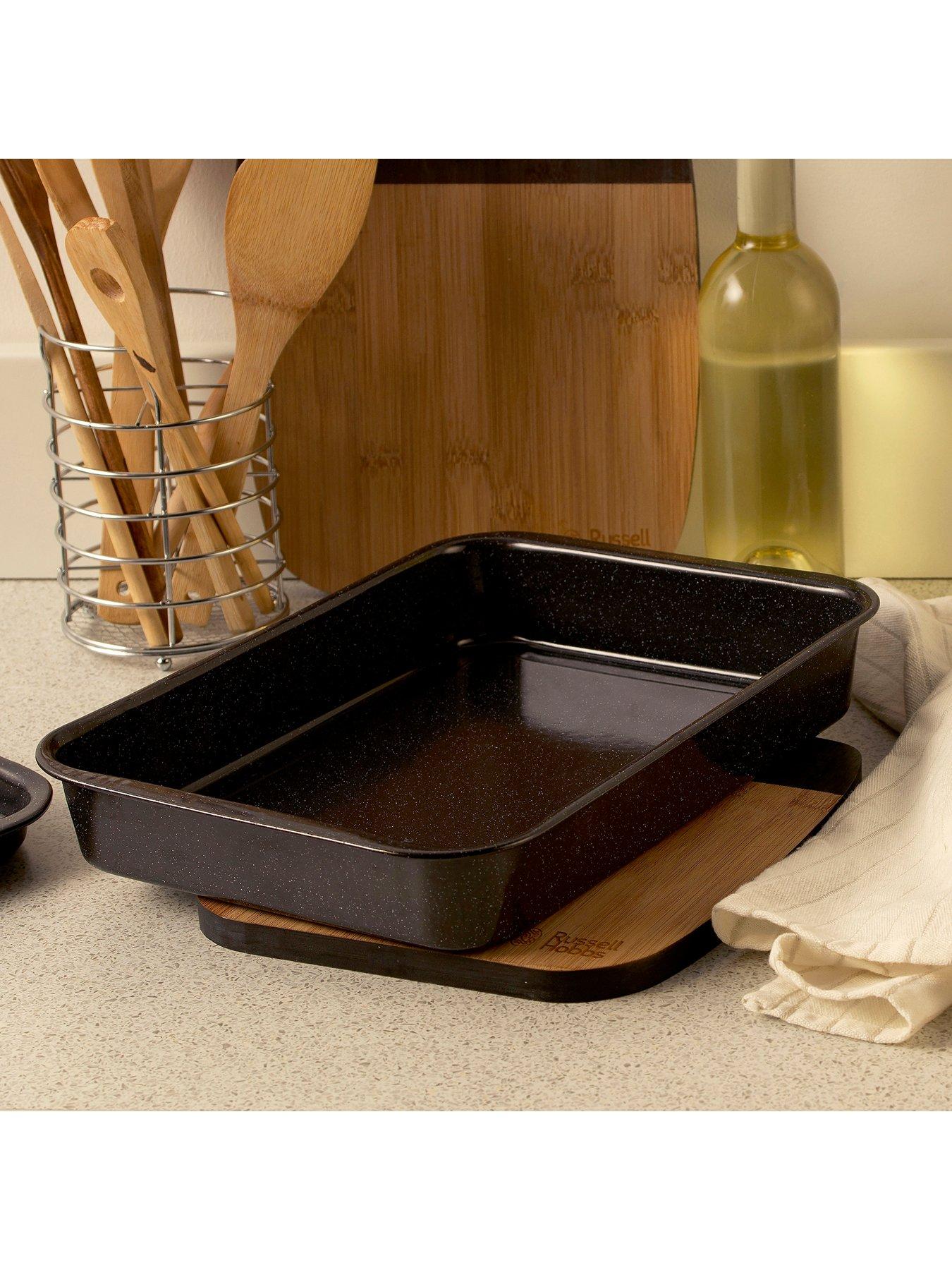  image of russell-hobbs-ve-36cm-roaster