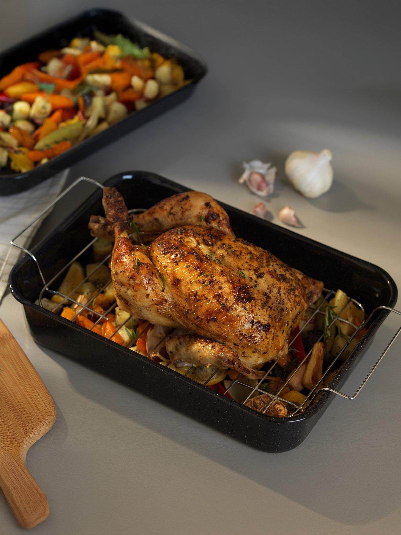 Russell Hobbs 34cm Enamel Roaster  &  Rack