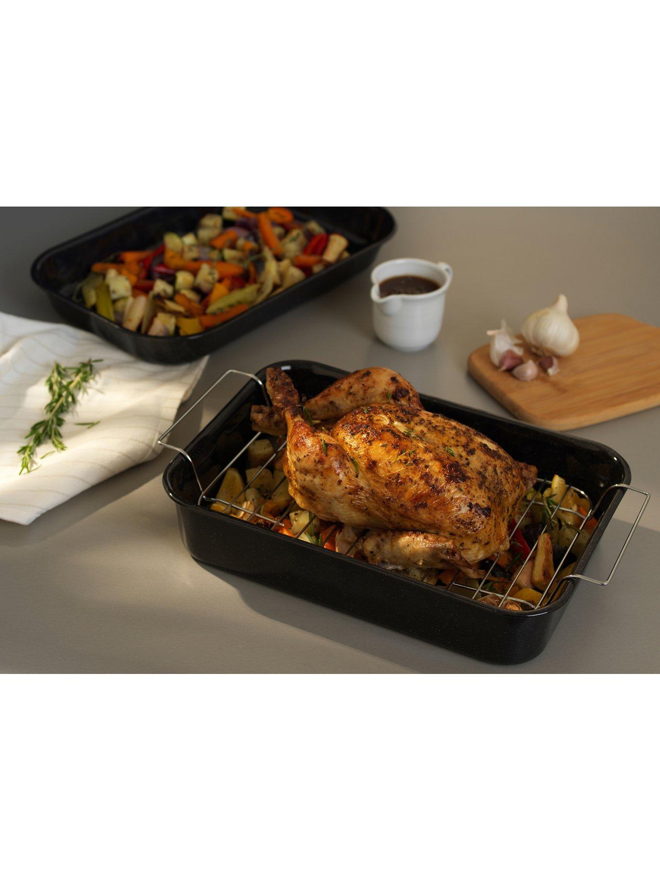 Image 3 of 6 of Russell Hobbs 34cm Enamel Roaster &amp; Rack