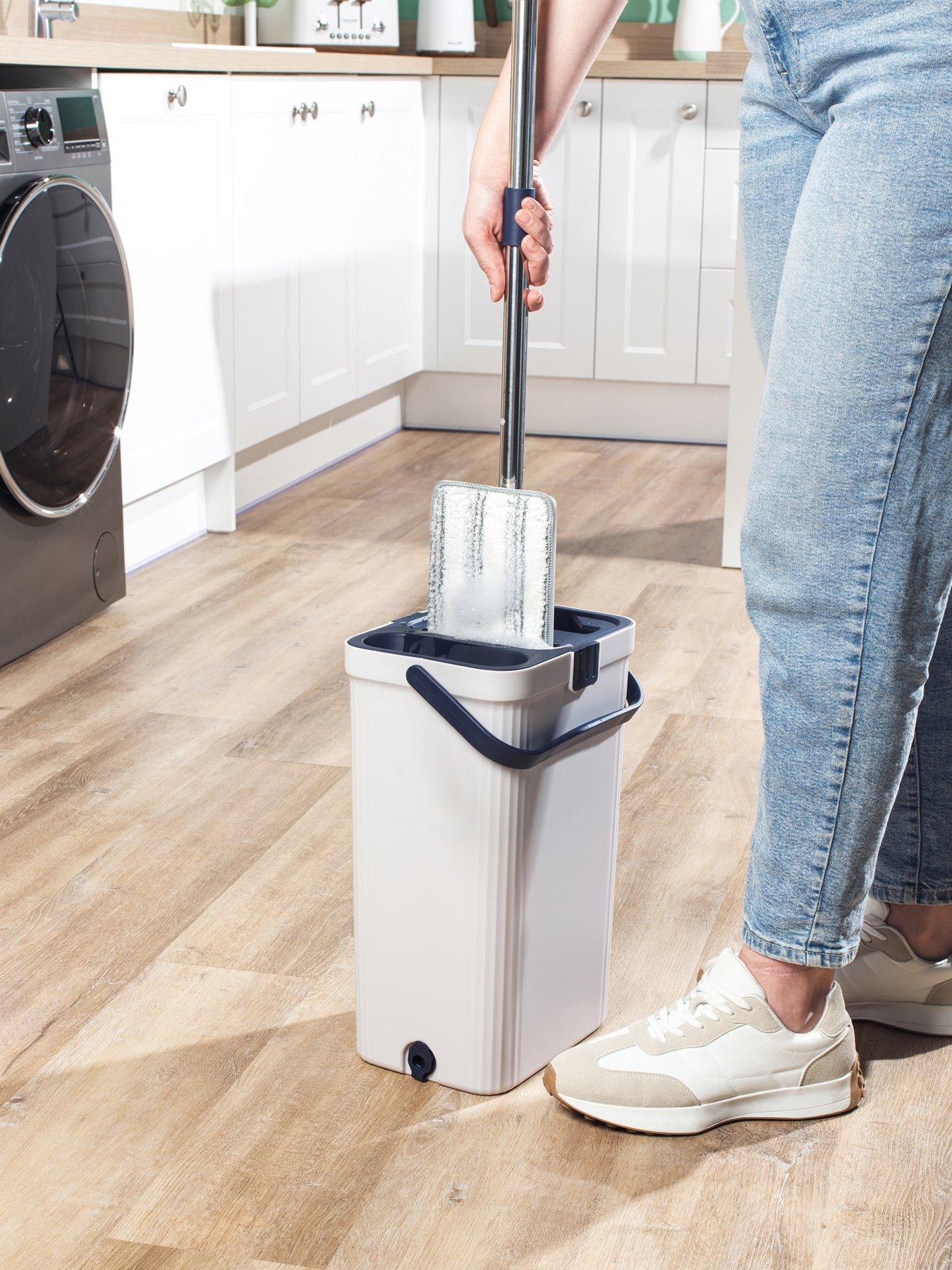 Image 3 of 7 of Beldray Deep Clean Ultimate Flat Mop &amp; Bucket