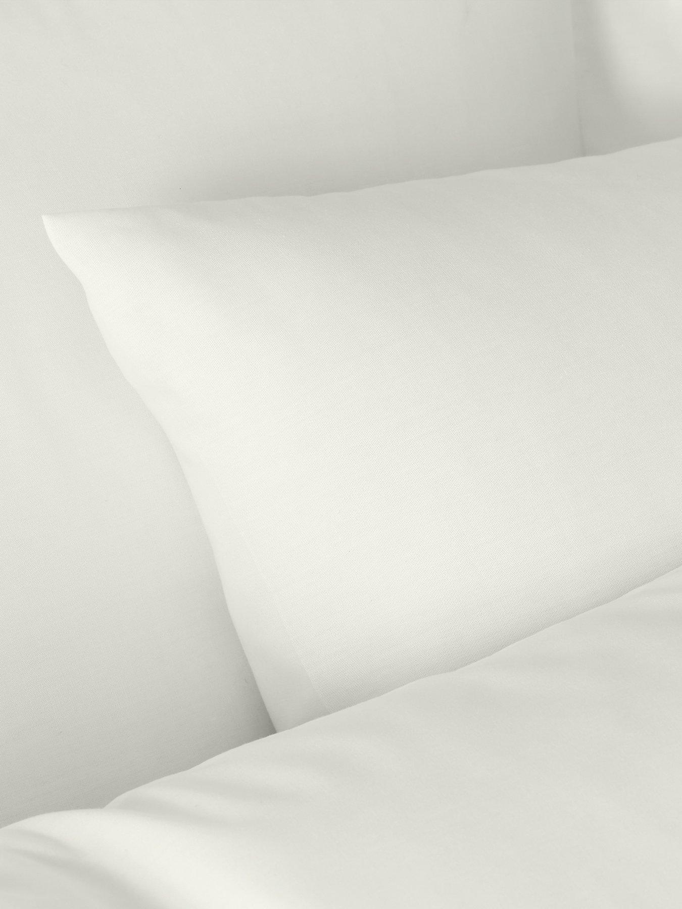  image of bianca-180-thread-count-egyptian-cotton-standard-pillowcase-pair-cream
