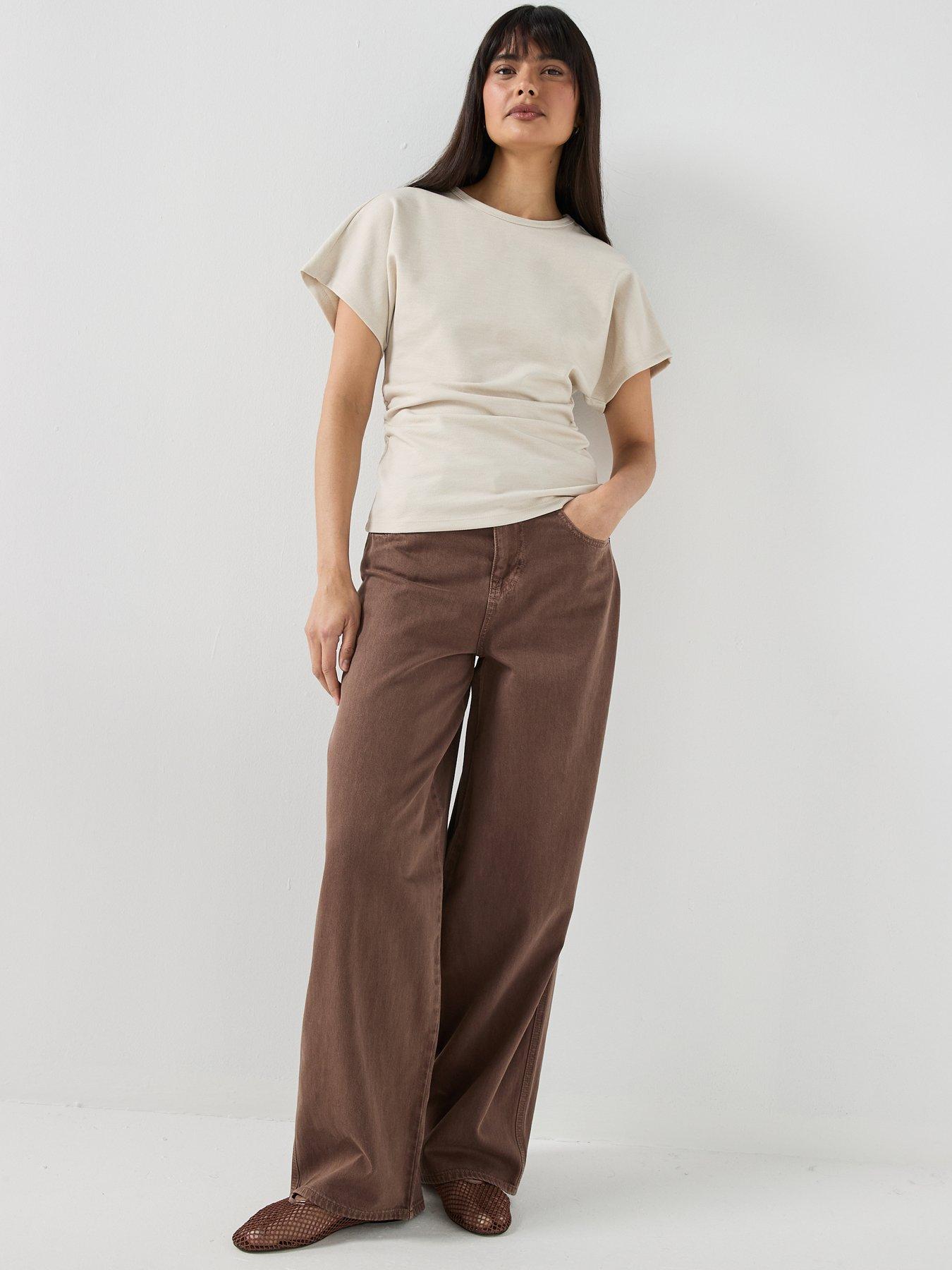 Image 3 of 5 of Only Atlas Short Sleeve Ruched Waist Waist Top - Stone