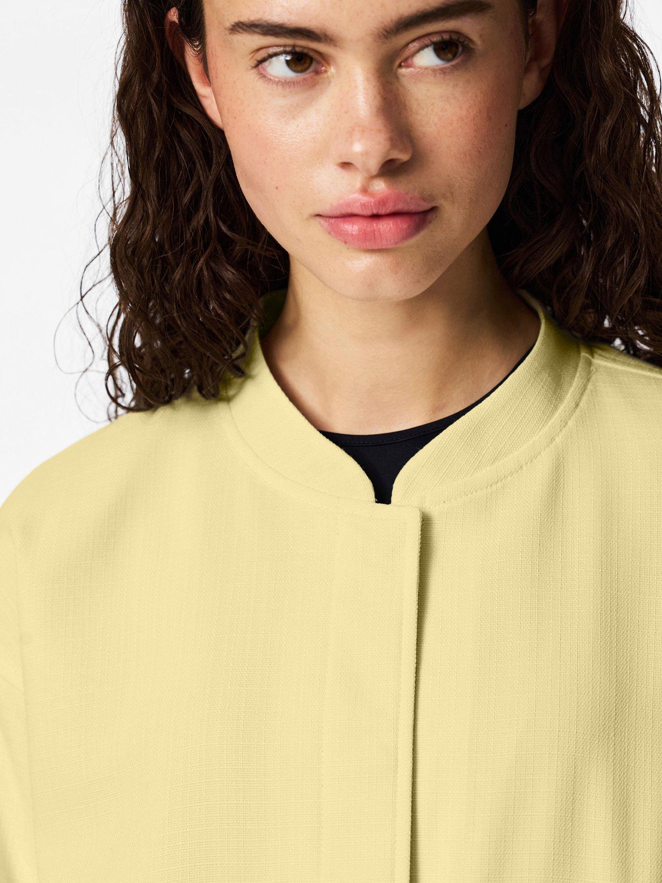  image of pieces-pcannie-bomber-jacket-yellow