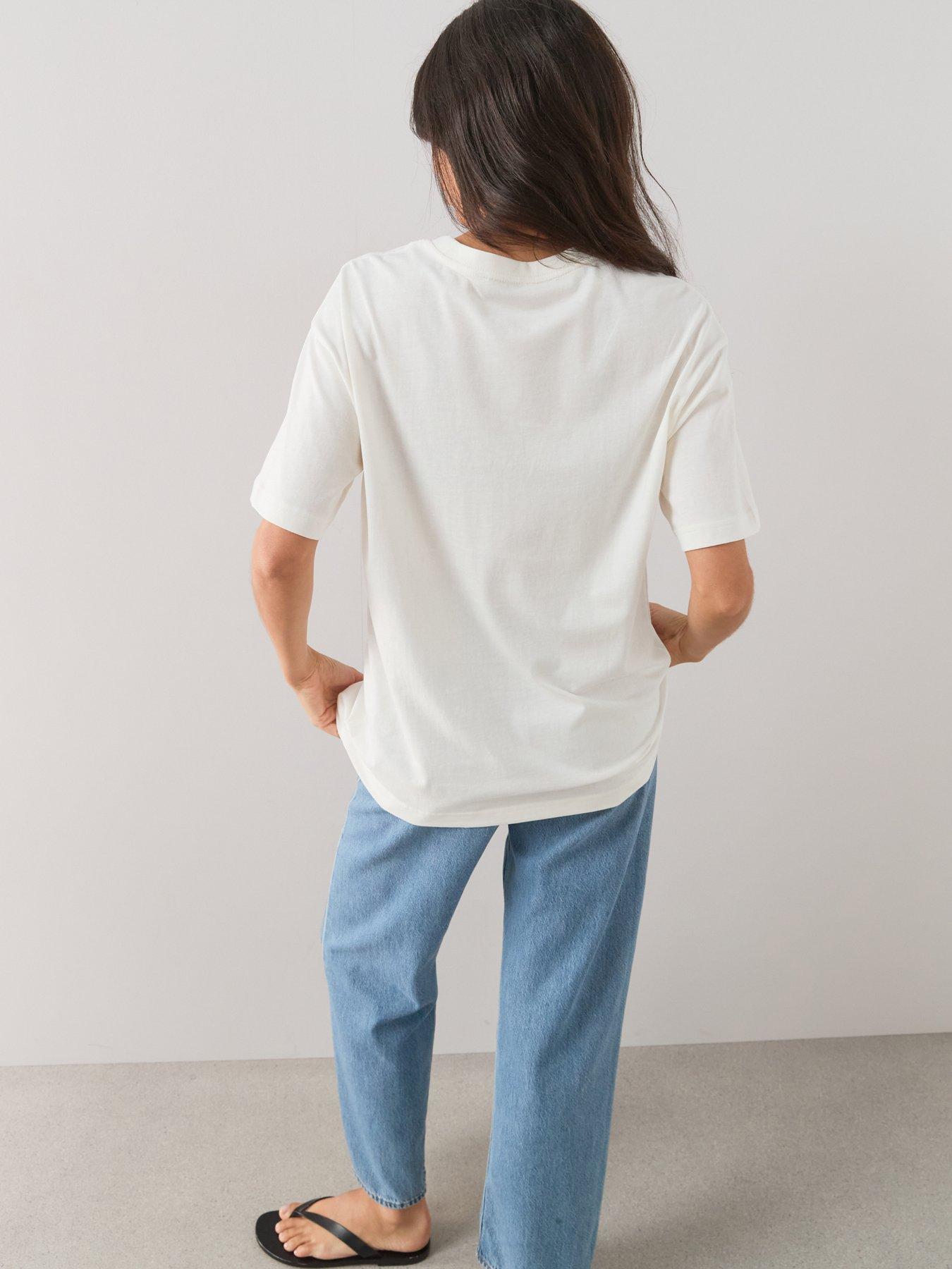 Image 5 of 7 of The Very Collection Oversized Floral Graphic T-Shirt - White/Blue