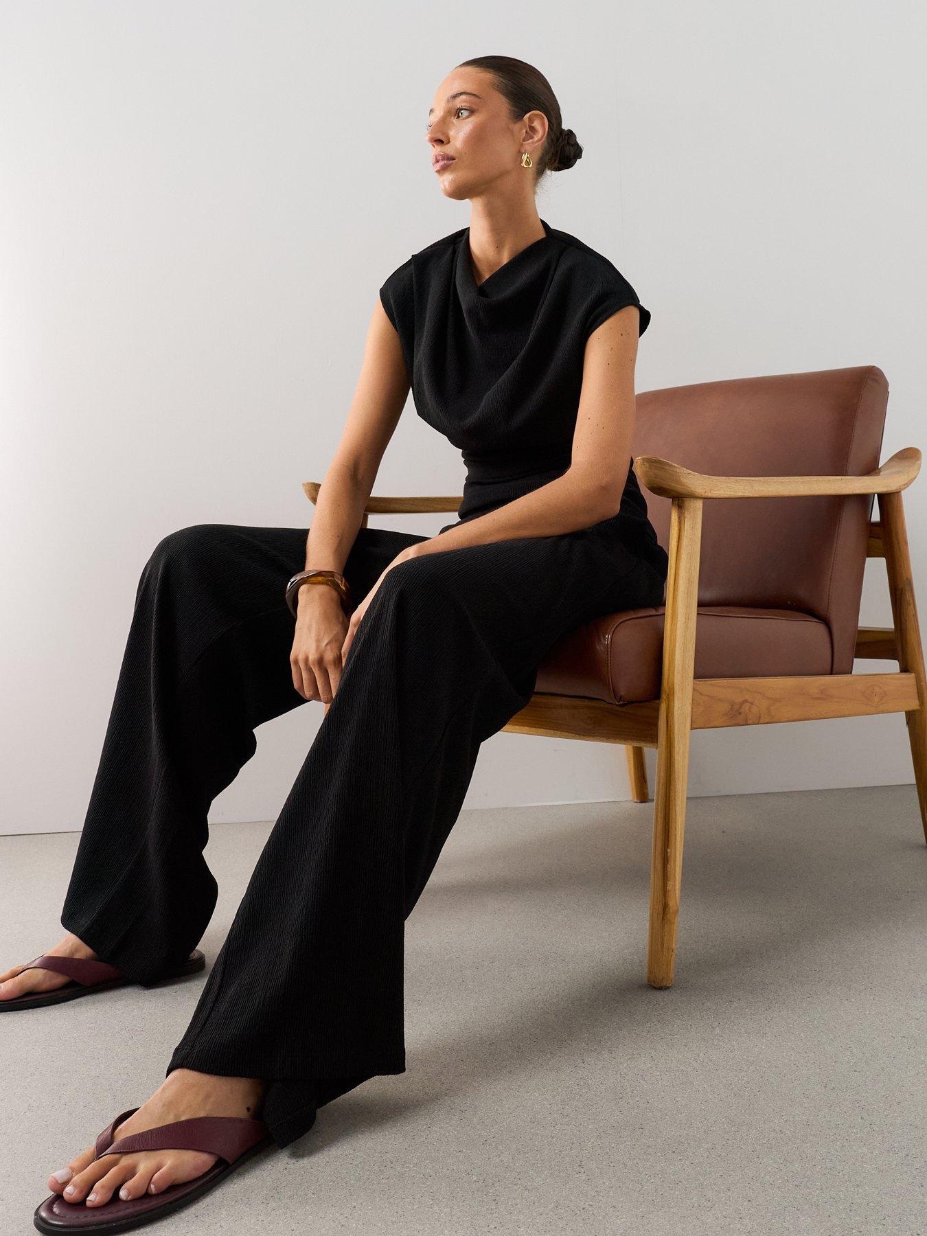 Image 4 of 7 of The Very Collection Crinkle Wide Leg Trouser Co-Ord - Black