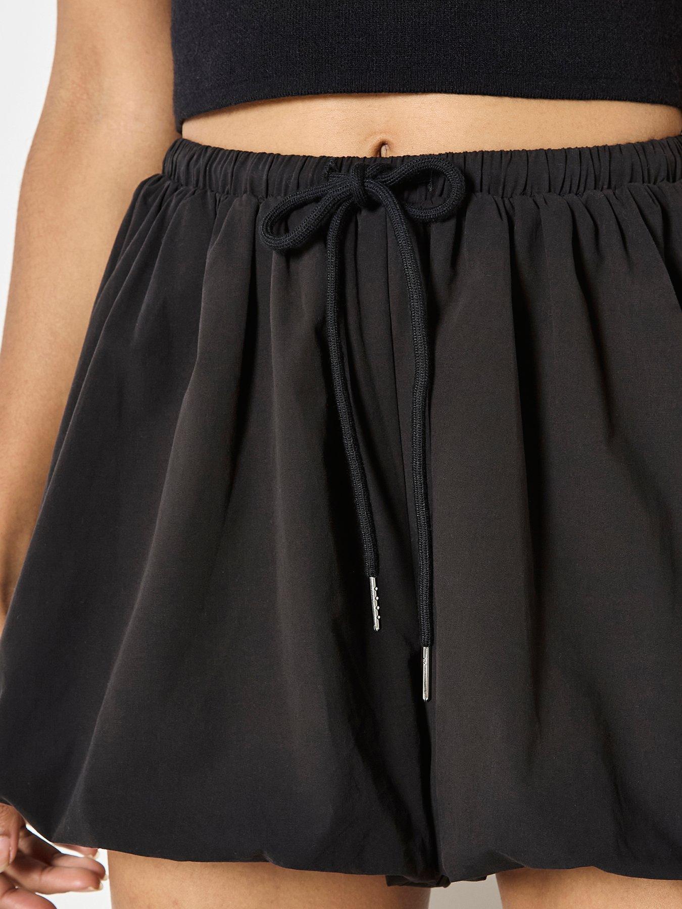Image 4 of 4 of Apricot Bubble Hem Mini Shorts